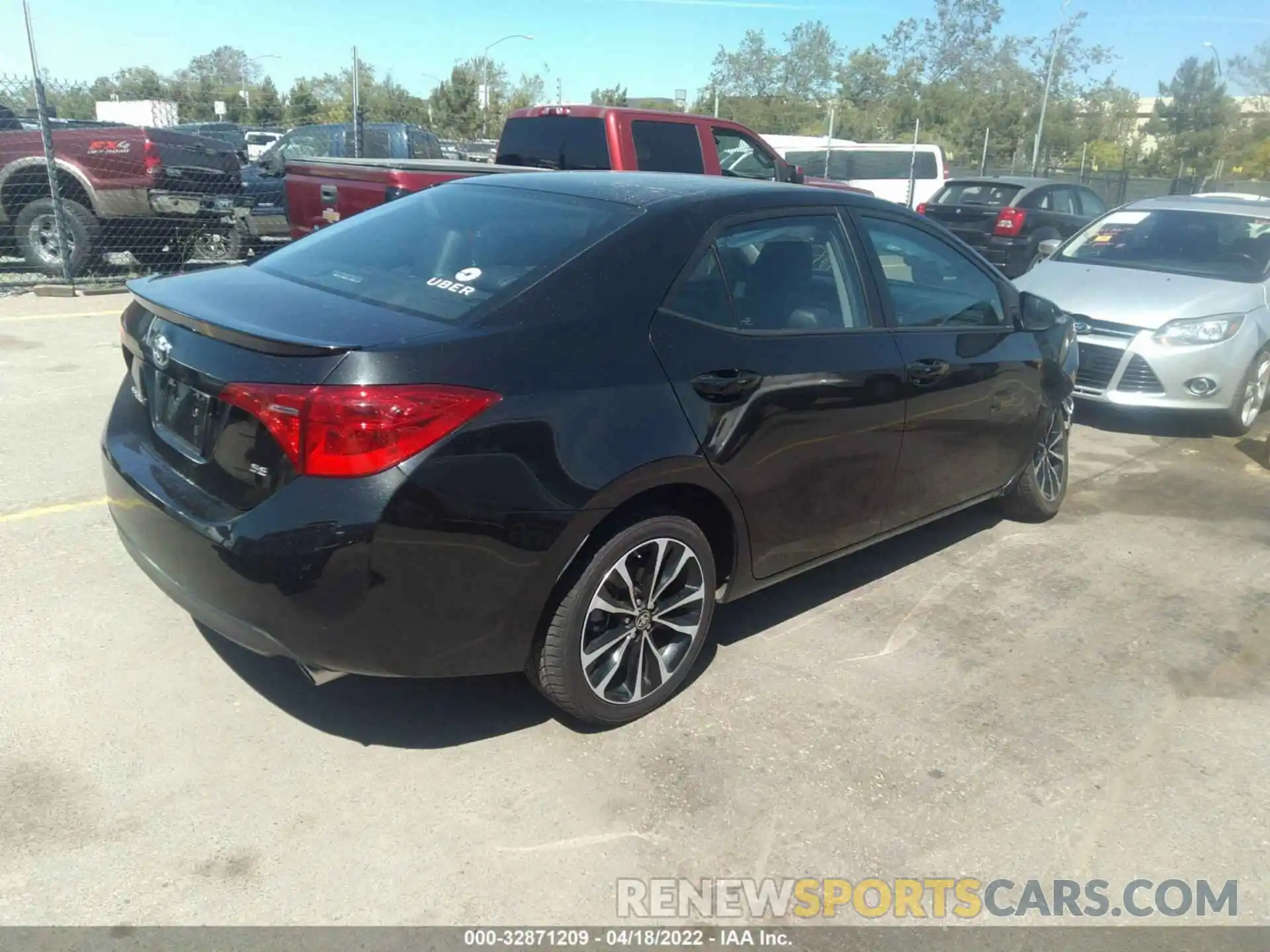 4 Photograph of a damaged car 5YFBURHE1KP934629 TOYOTA COROLLA 2019