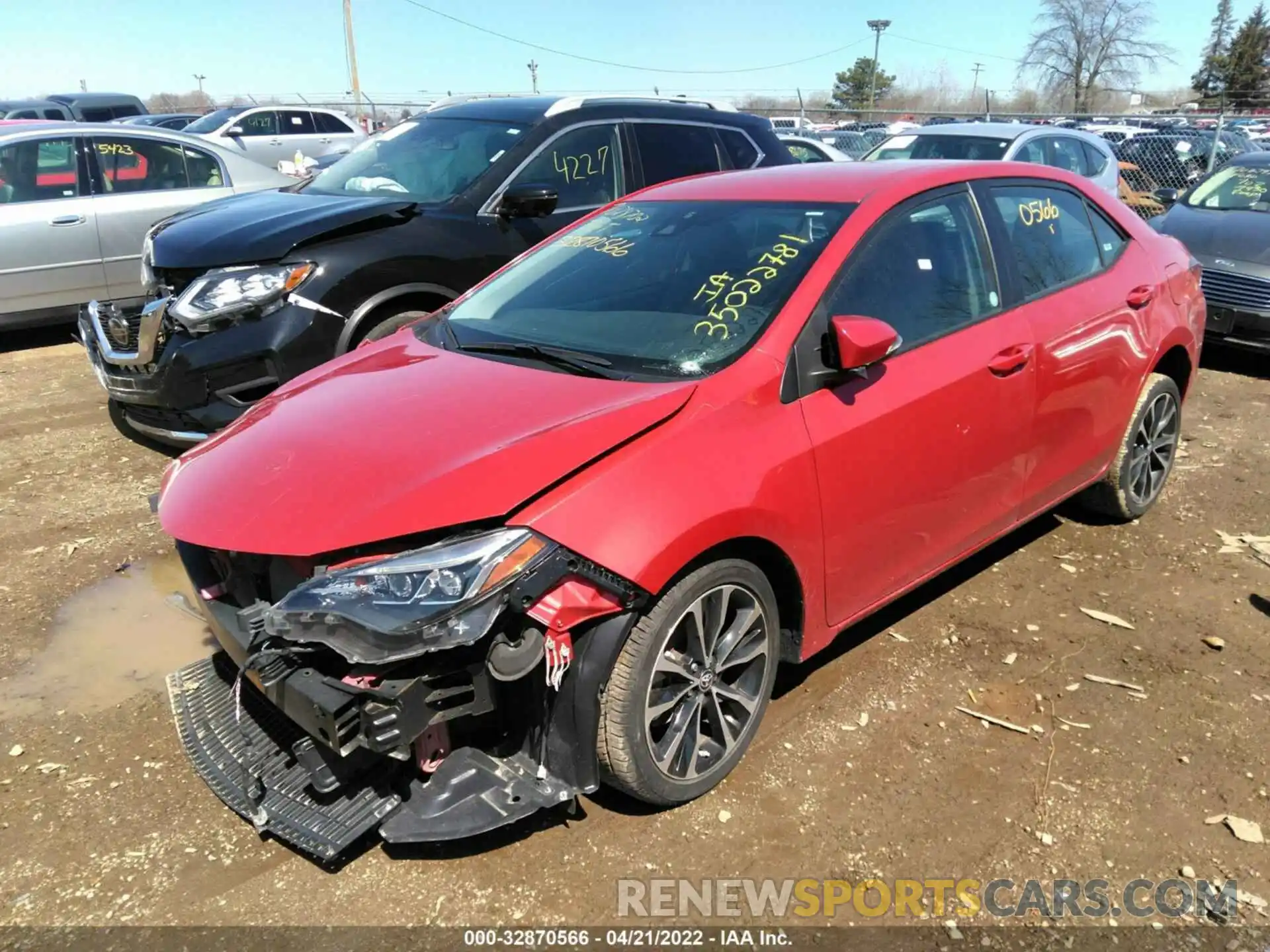 2 Photograph of a damaged car 5YFBURHE1KP935599 TOYOTA COROLLA 2019