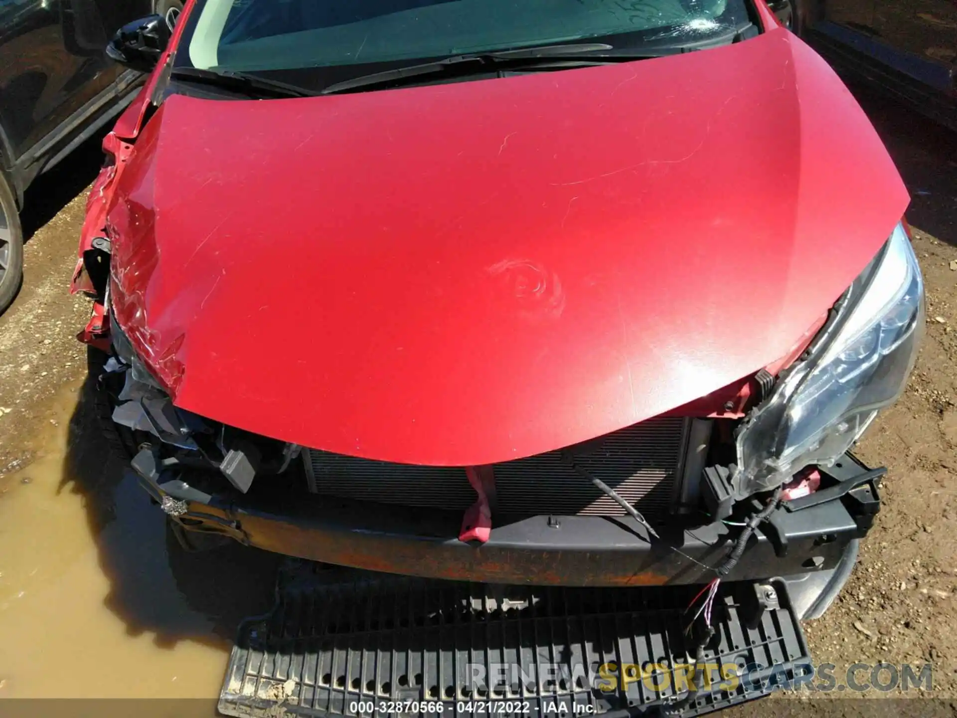 6 Photograph of a damaged car 5YFBURHE1KP935599 TOYOTA COROLLA 2019