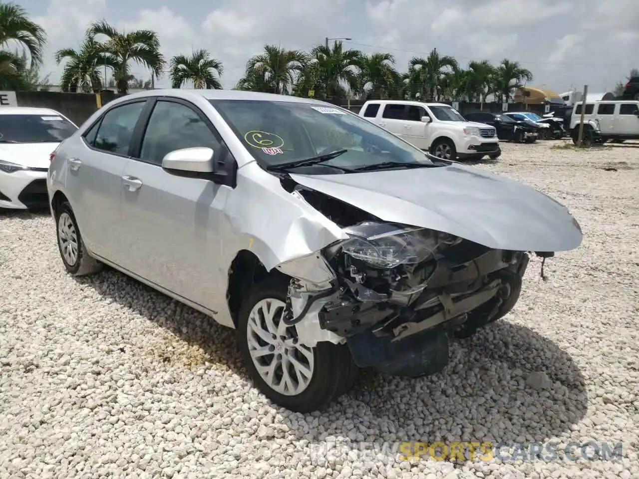 1 Photograph of a damaged car 5YFBURHE1KP936980 TOYOTA COROLLA 2019