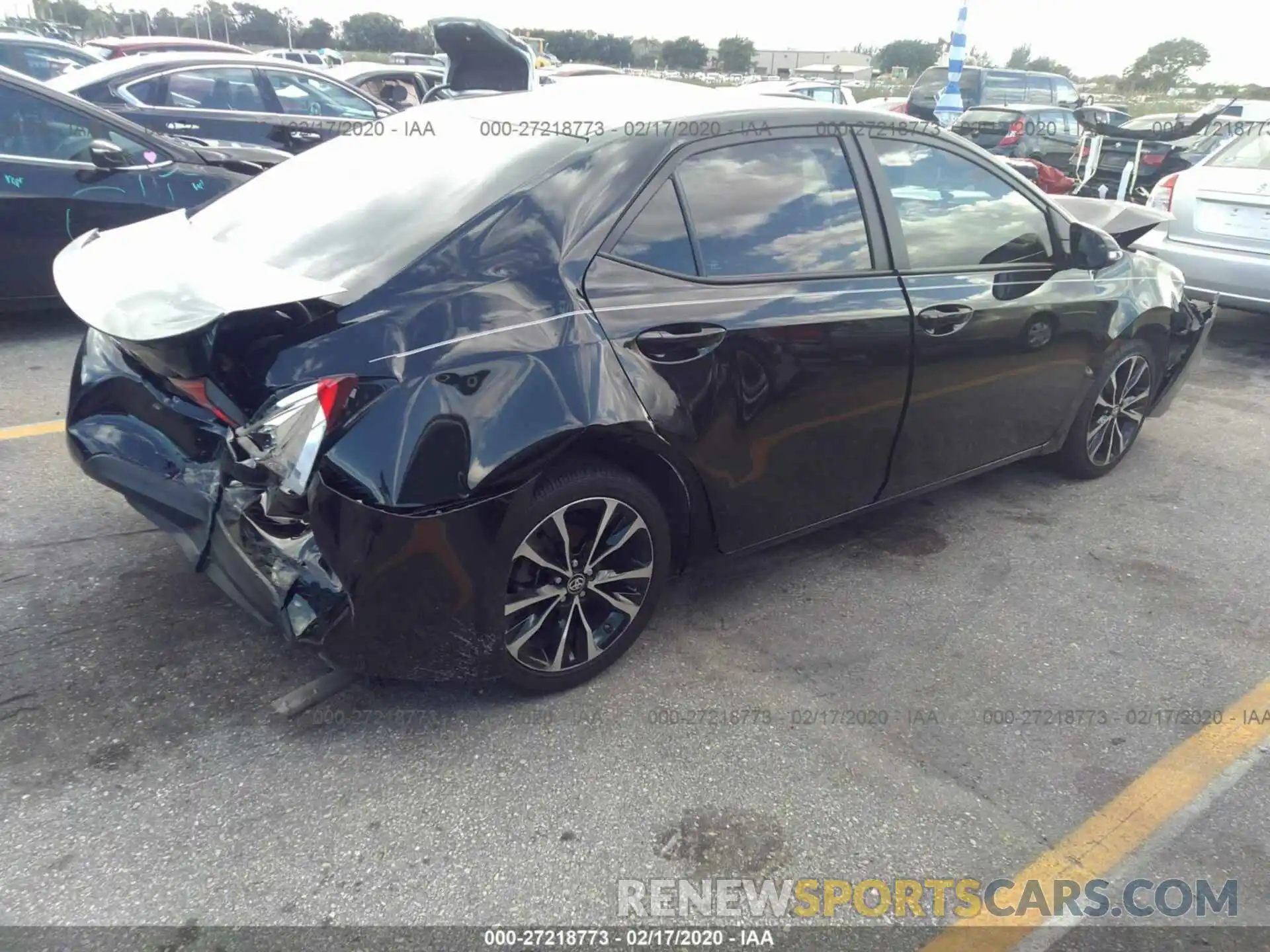 4 Photograph of a damaged car 5YFBURHE1KP939054 TOYOTA COROLLA 2019