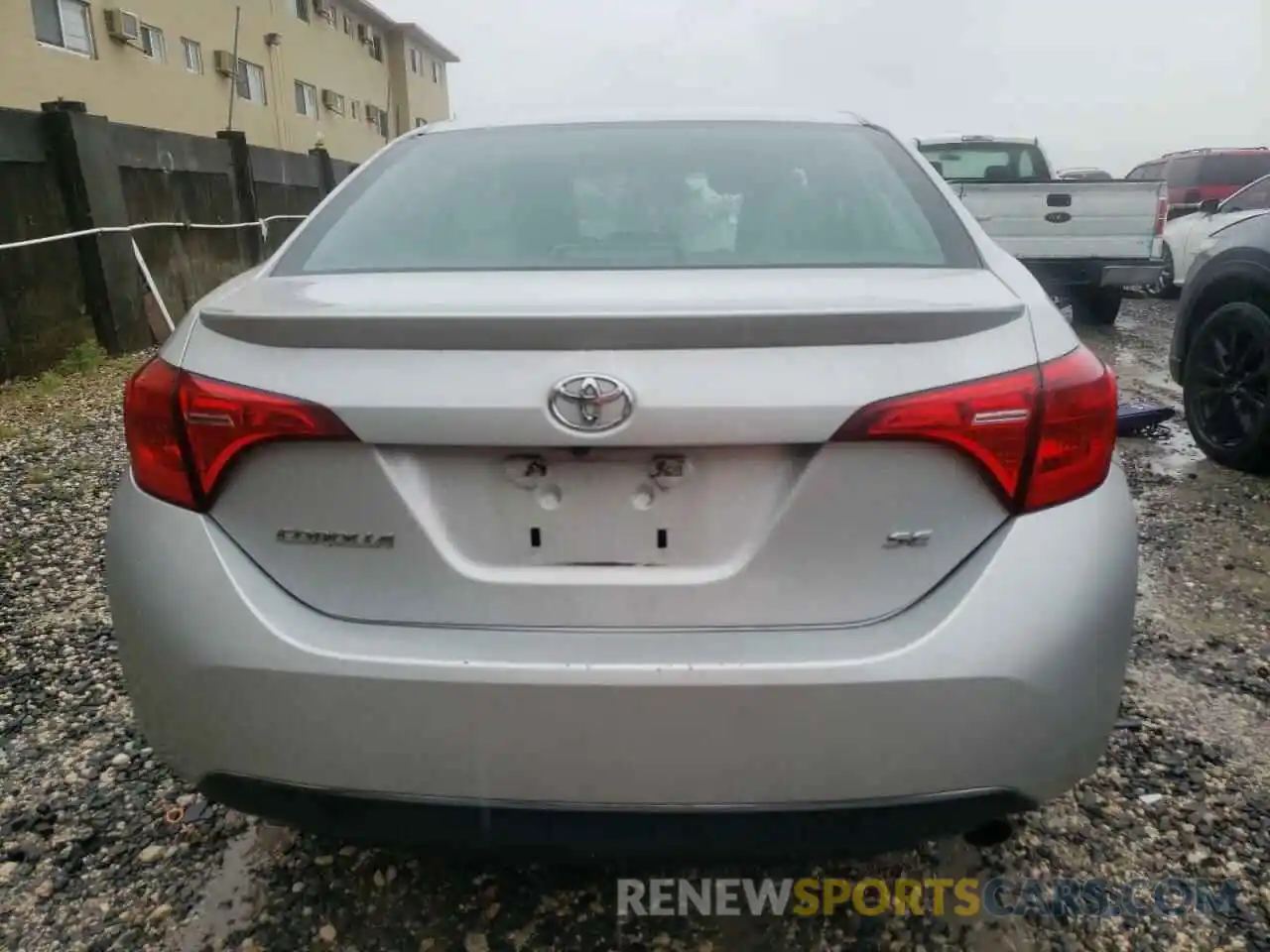 6 Photograph of a damaged car 5YFBURHE1KP940768 TOYOTA COROLLA 2019