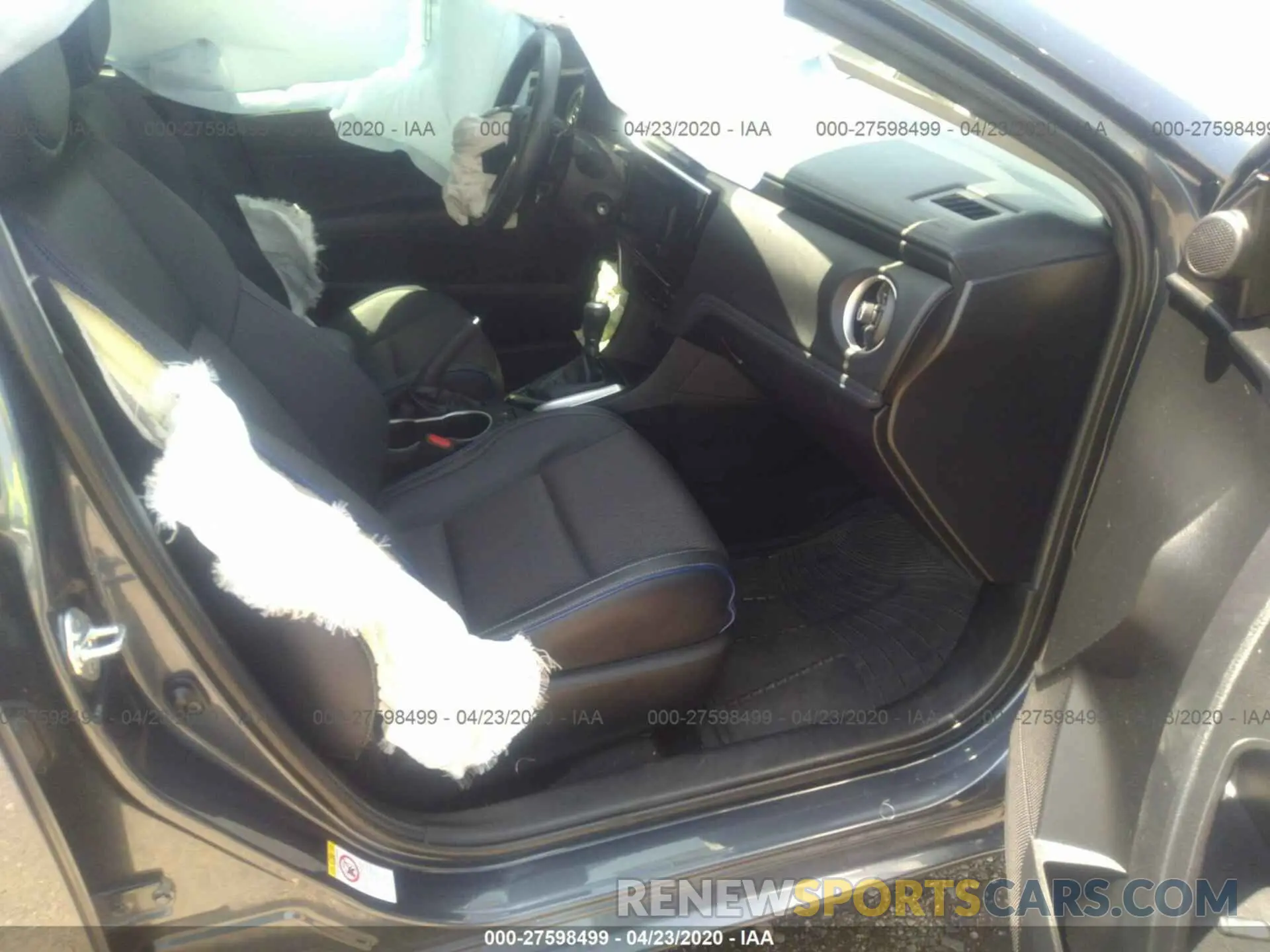 5 Photograph of a damaged car 5YFBURHE1KP940902 TOYOTA COROLLA 2019