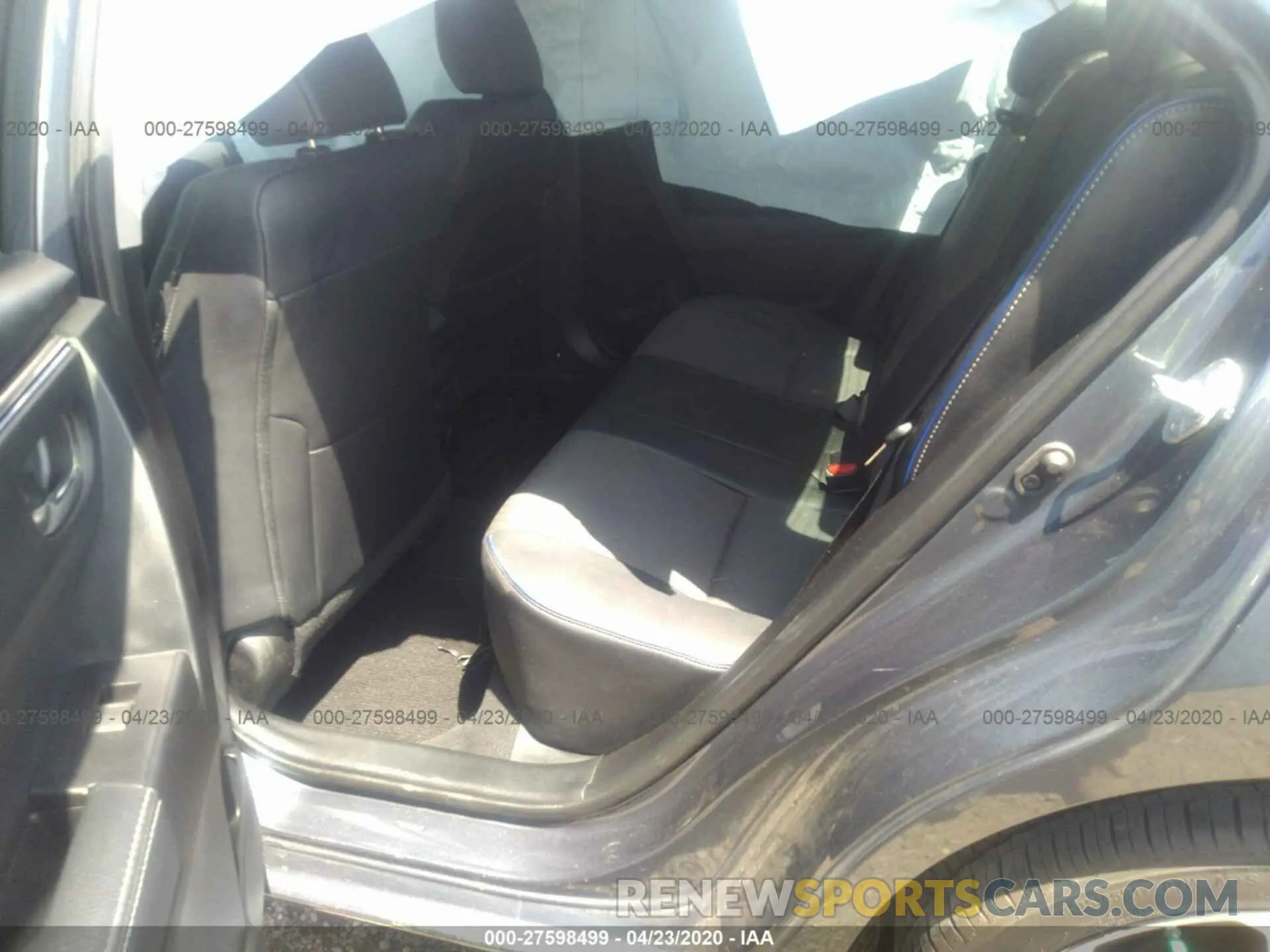 8 Photograph of a damaged car 5YFBURHE1KP940902 TOYOTA COROLLA 2019