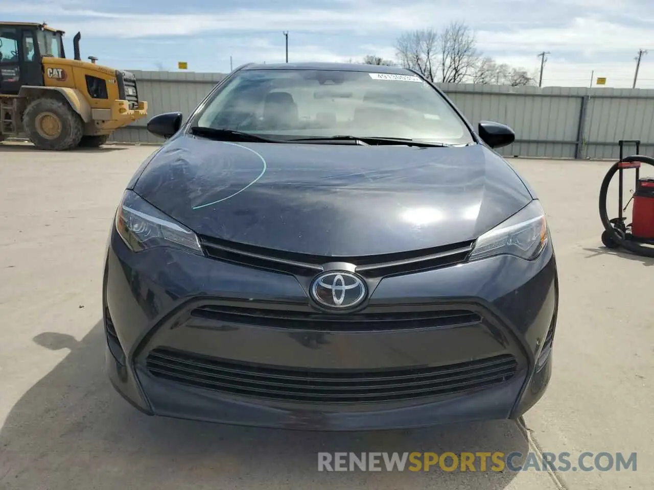 5 Photograph of a damaged car 5YFBURHE1KP942844 TOYOTA COROLLA 2019