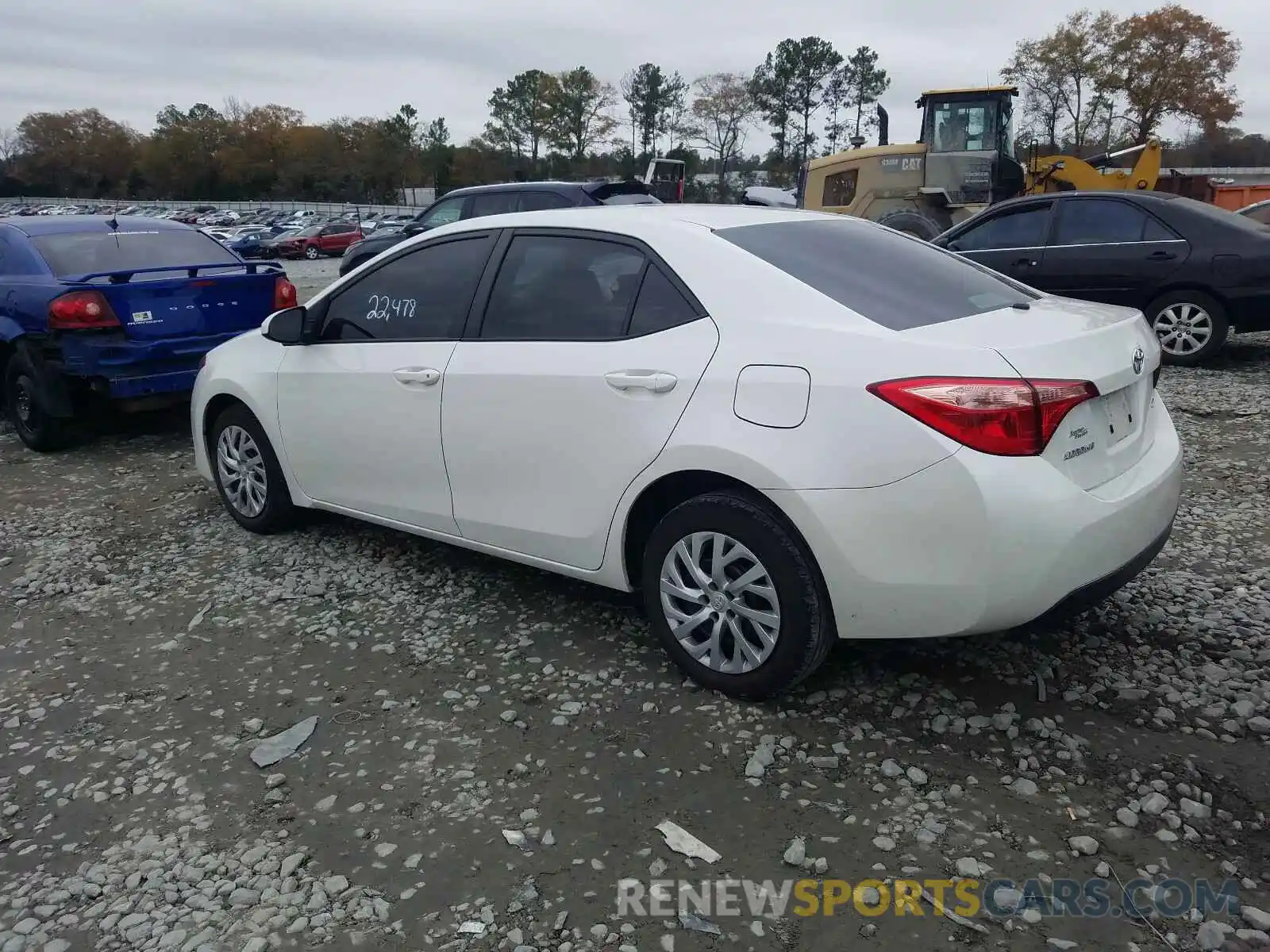 3 Photograph of a damaged car 5YFBURHE1KP943038 TOYOTA COROLLA 2019