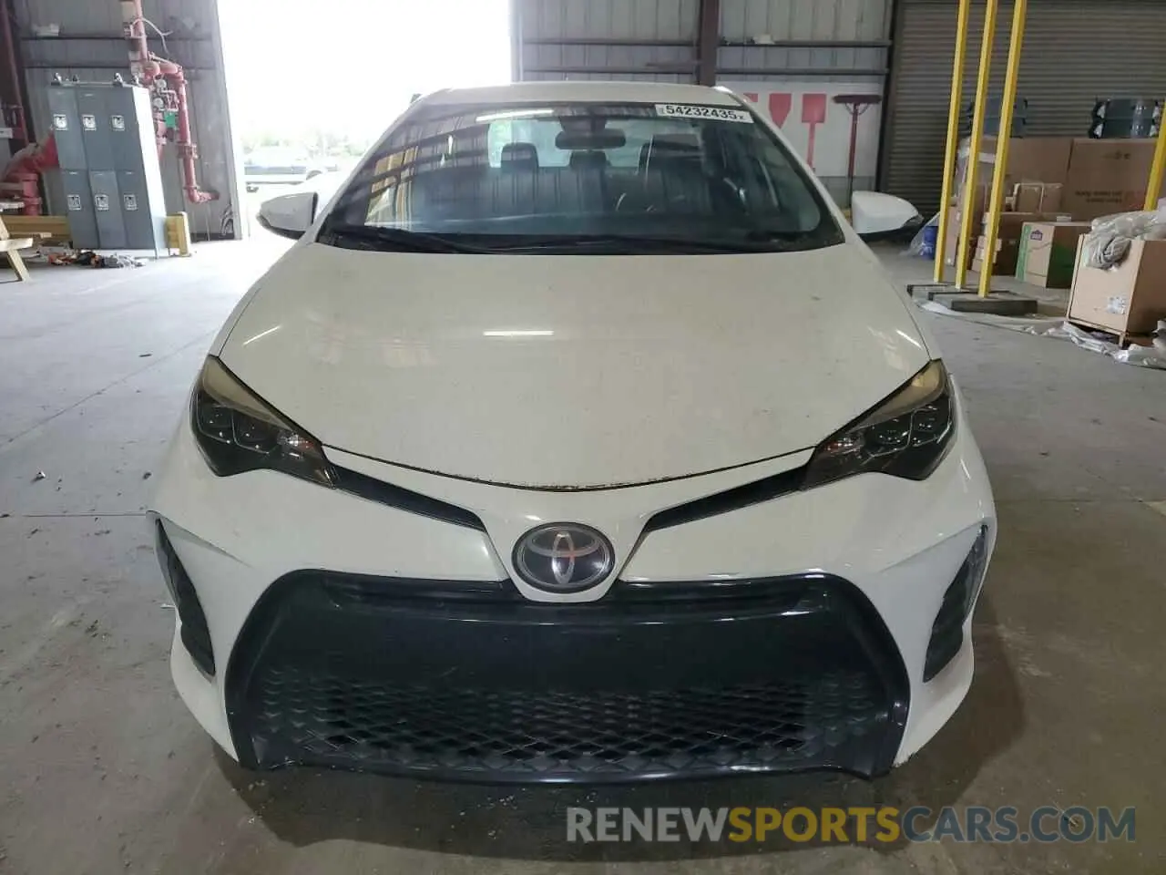 5 Photograph of a damaged car 5YFBURHE1KP946876 TOYOTA COROLLA 2019