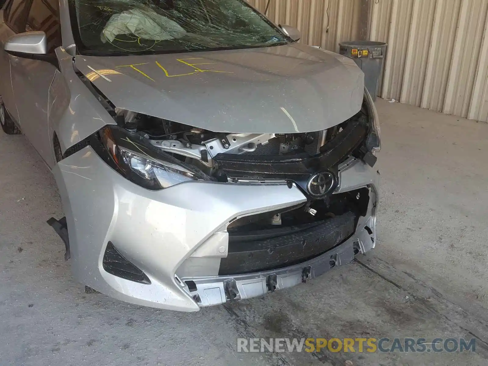 9 Photograph of a damaged car 5YFBURHE1KP947767 TOYOTA COROLLA 2019