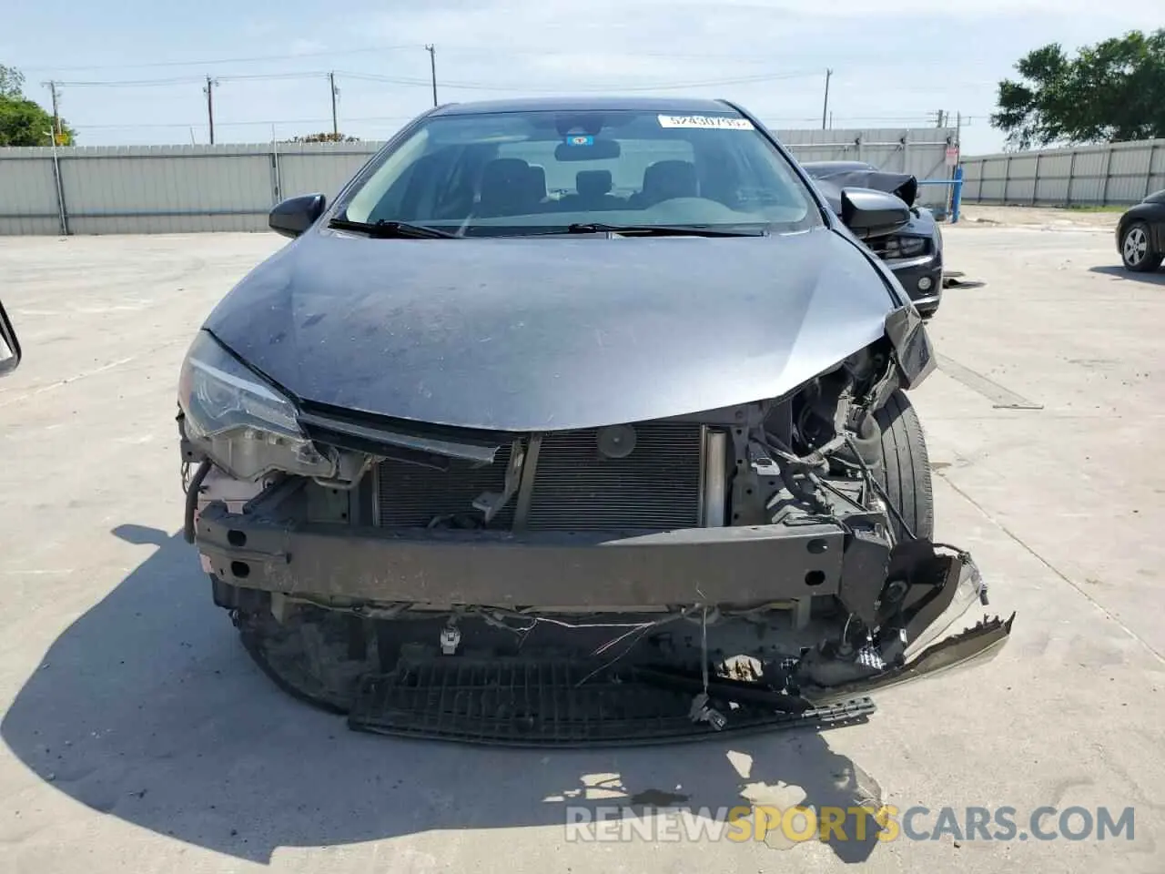 5 Photograph of a damaged car 5YFBURHE1KP949969 TOYOTA COROLLA 2019