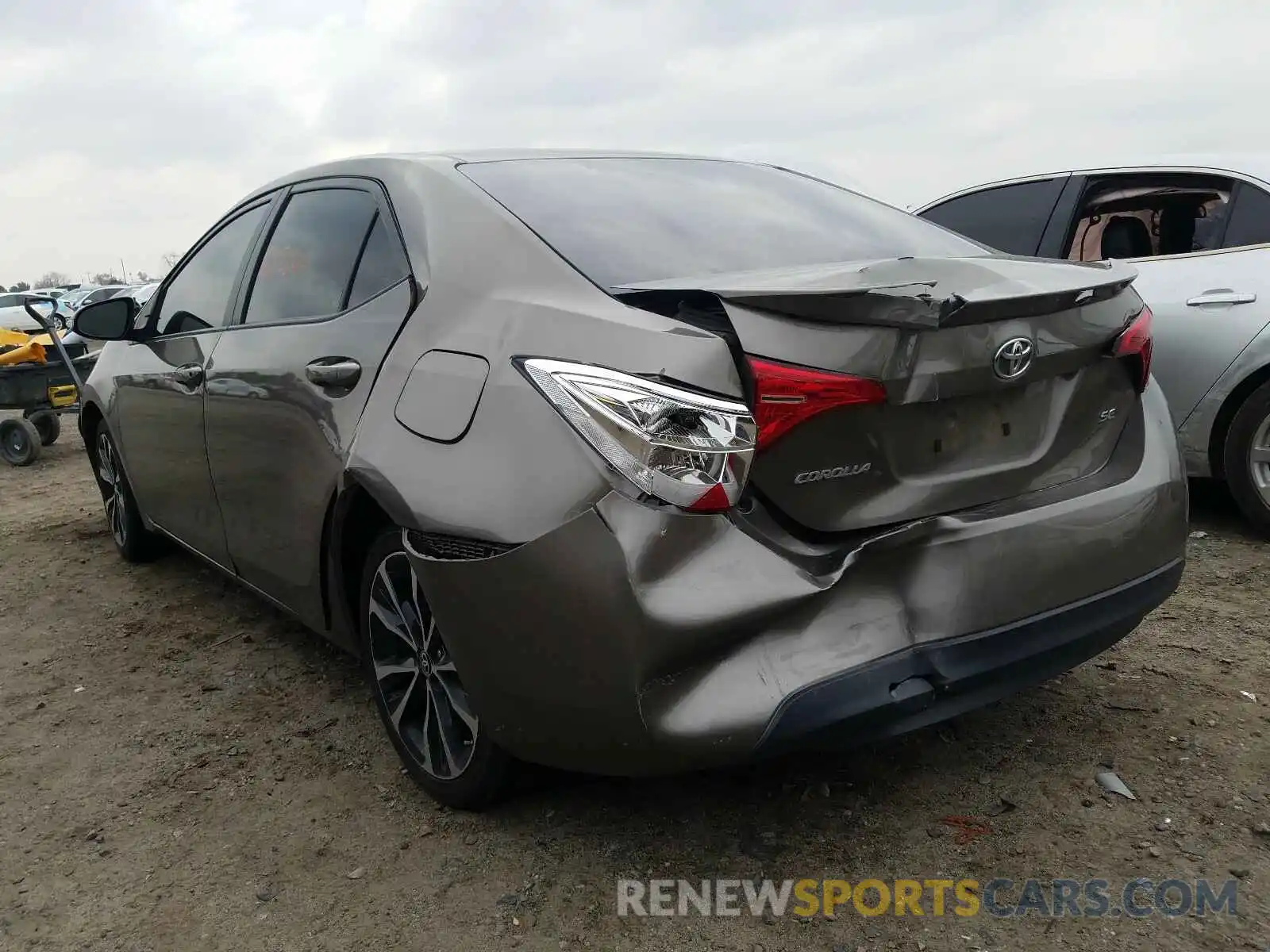 3 Photograph of a damaged car 5YFBURHE2KP859374 TOYOTA COROLLA 2019