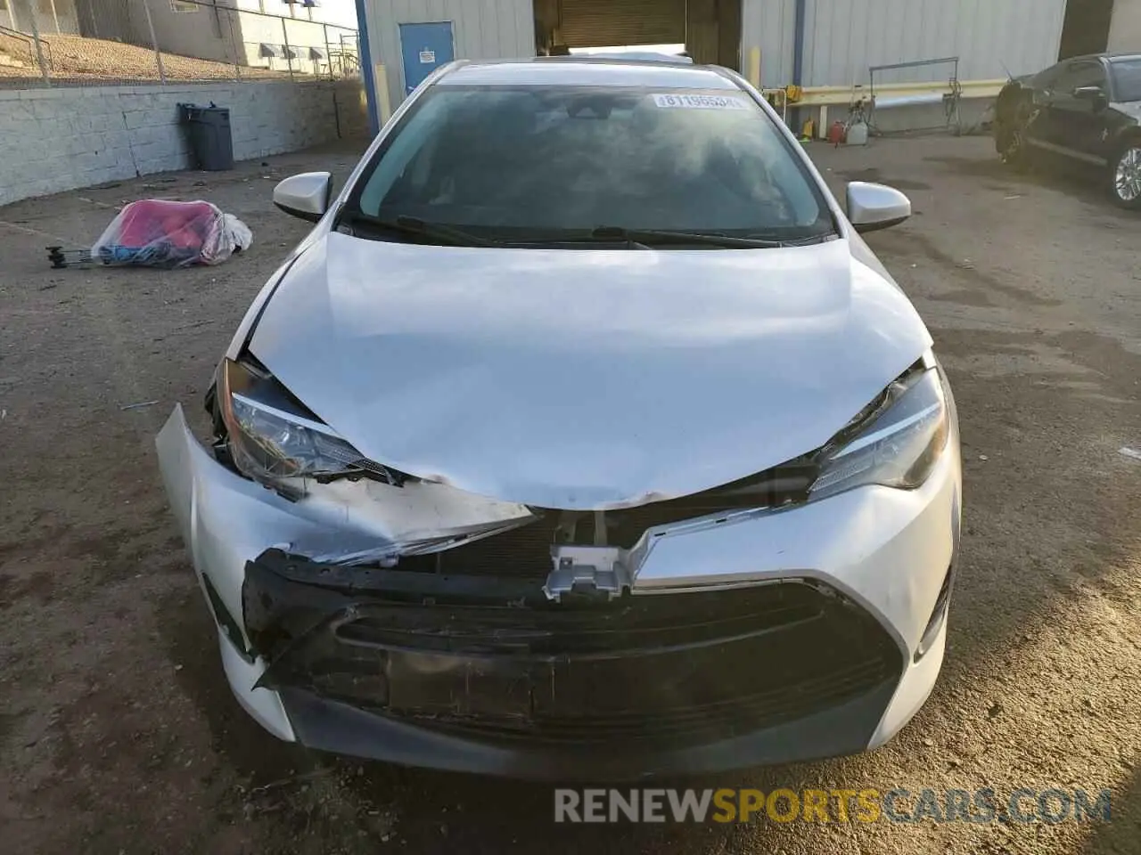 5 Photograph of a damaged car 5YFBURHE2KP861299 TOYOTA COROLLA 2019