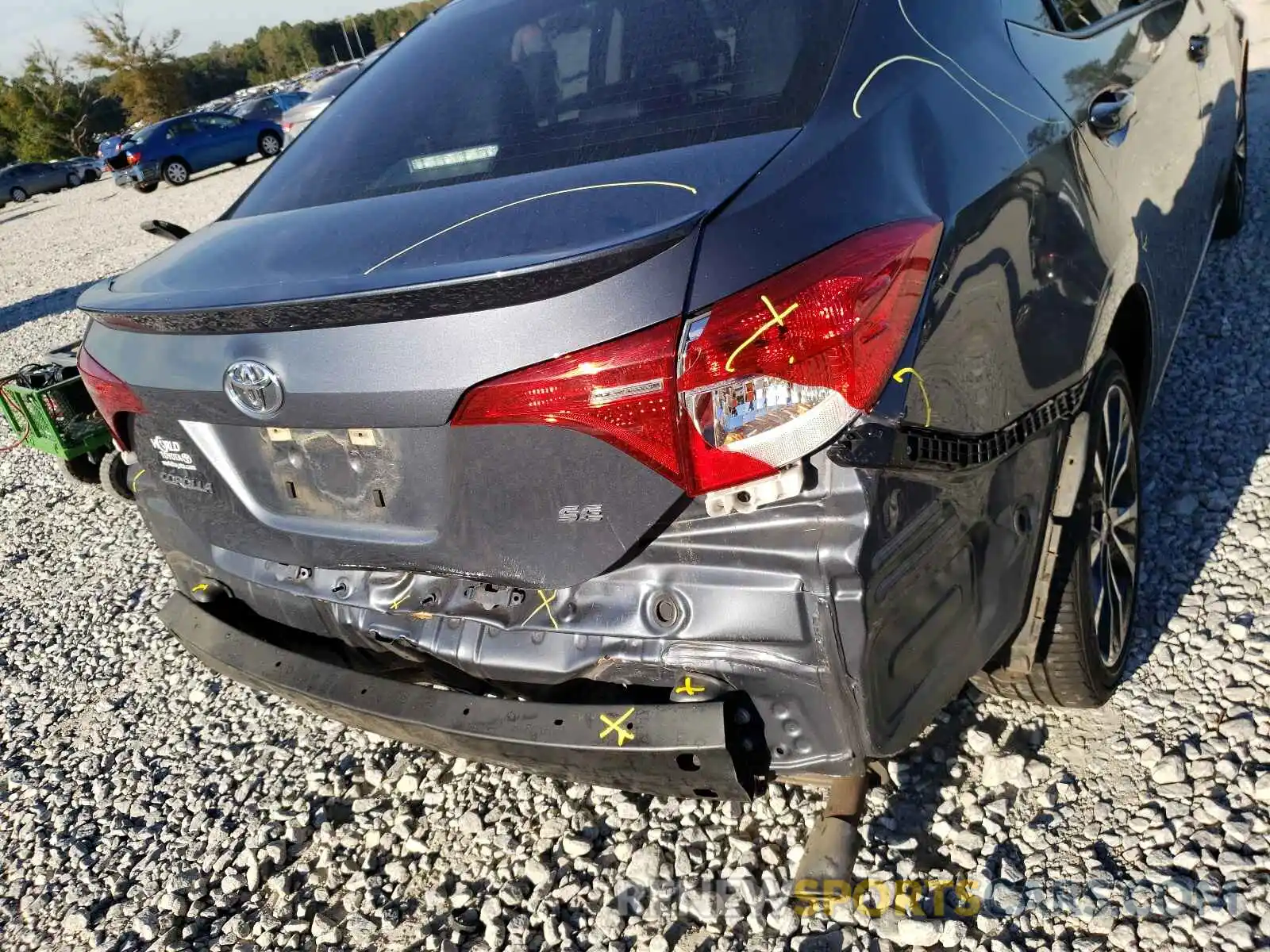 9 Photograph of a damaged car 5YFBURHE2KP867829 TOYOTA COROLLA 2019