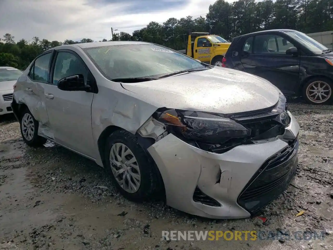 1 Photograph of a damaged car 5YFBURHE2KP872612 TOYOTA COROLLA 2019