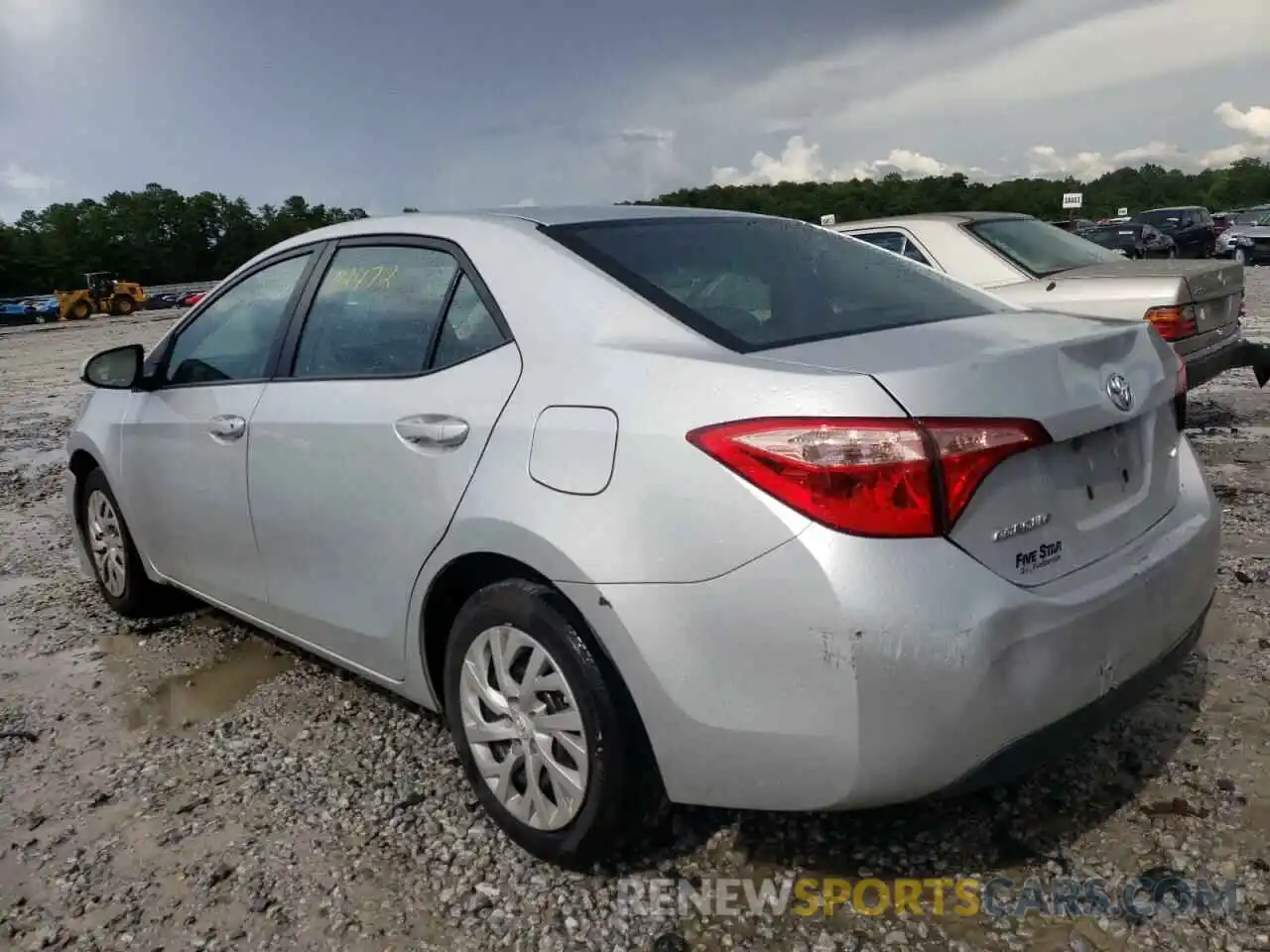 3 Photograph of a damaged car 5YFBURHE2KP872612 TOYOTA COROLLA 2019