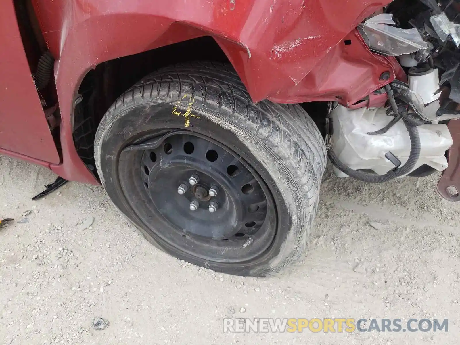 9 Photograph of a damaged car 5YFBURHE2KP873632 TOYOTA COROLLA 2019