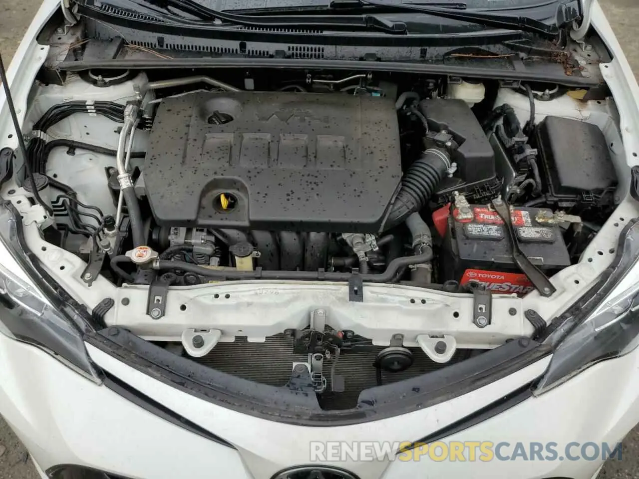 11 Photograph of a damaged car 5YFBURHE2KP873663 TOYOTA COROLLA 2019