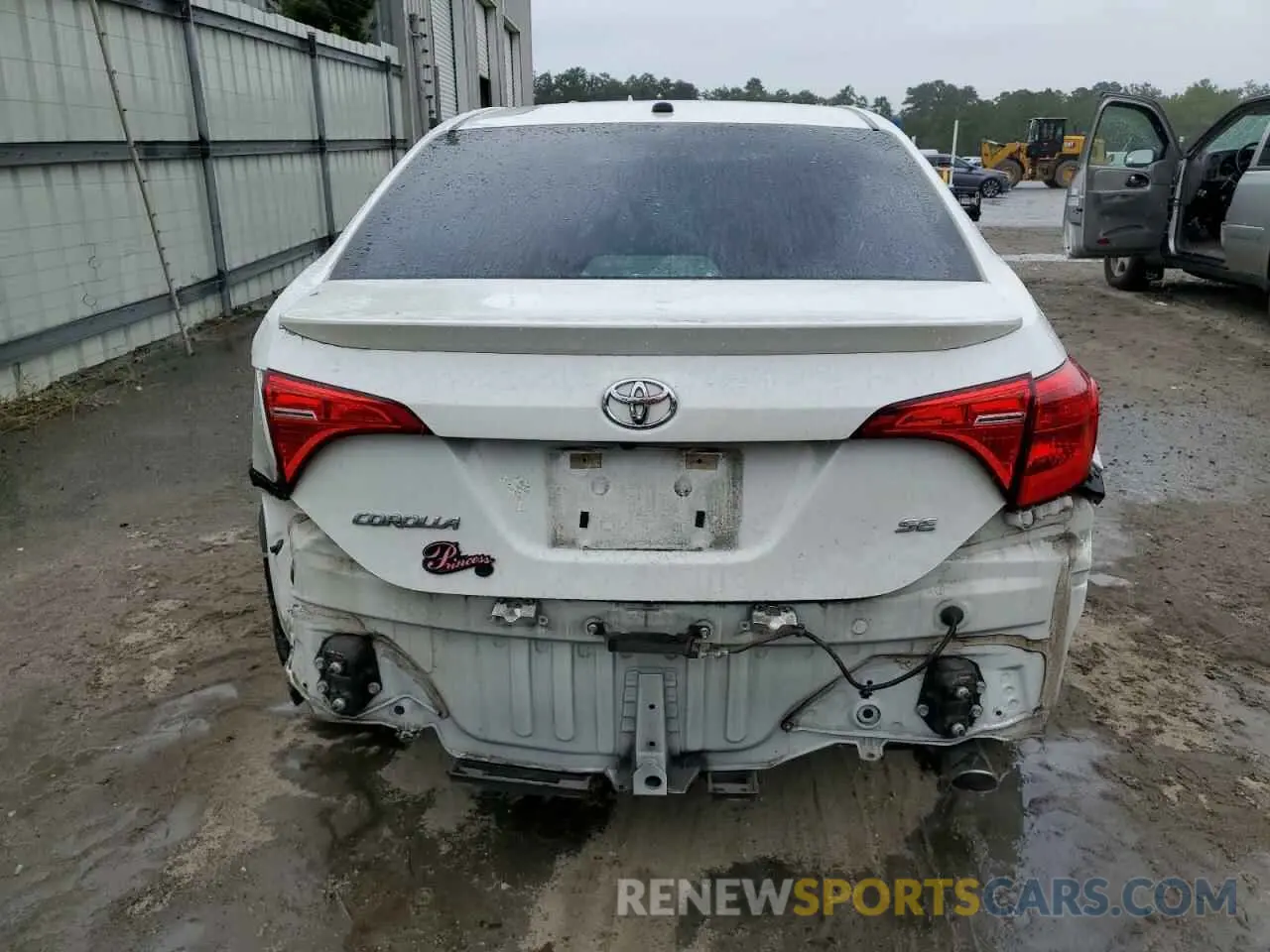 6 Photograph of a damaged car 5YFBURHE2KP873663 TOYOTA COROLLA 2019