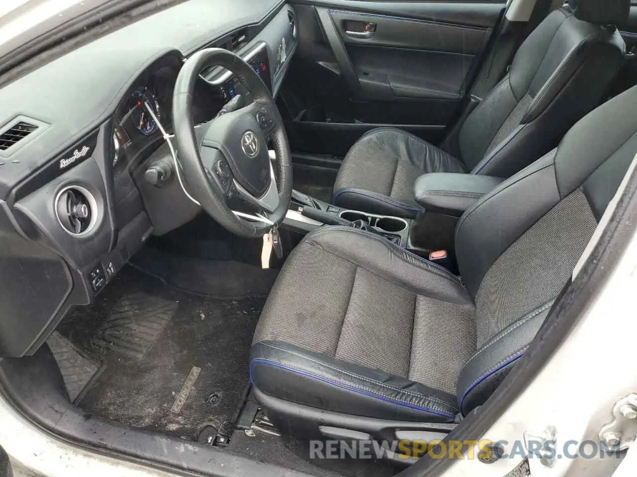 7 Photograph of a damaged car 5YFBURHE2KP873663 TOYOTA COROLLA 2019