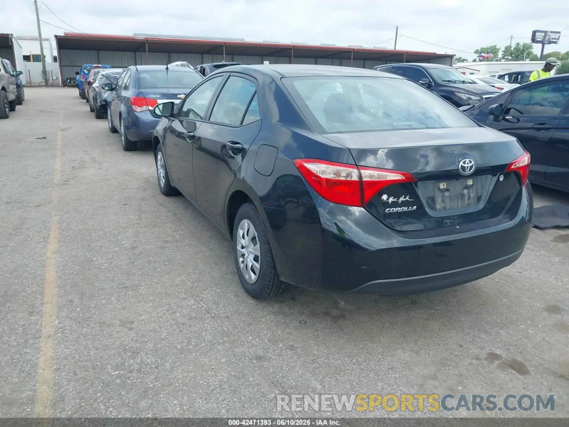 3 Photograph of a damaged car 5YFBURHE2KP875929 TOYOTA COROLLA 2019