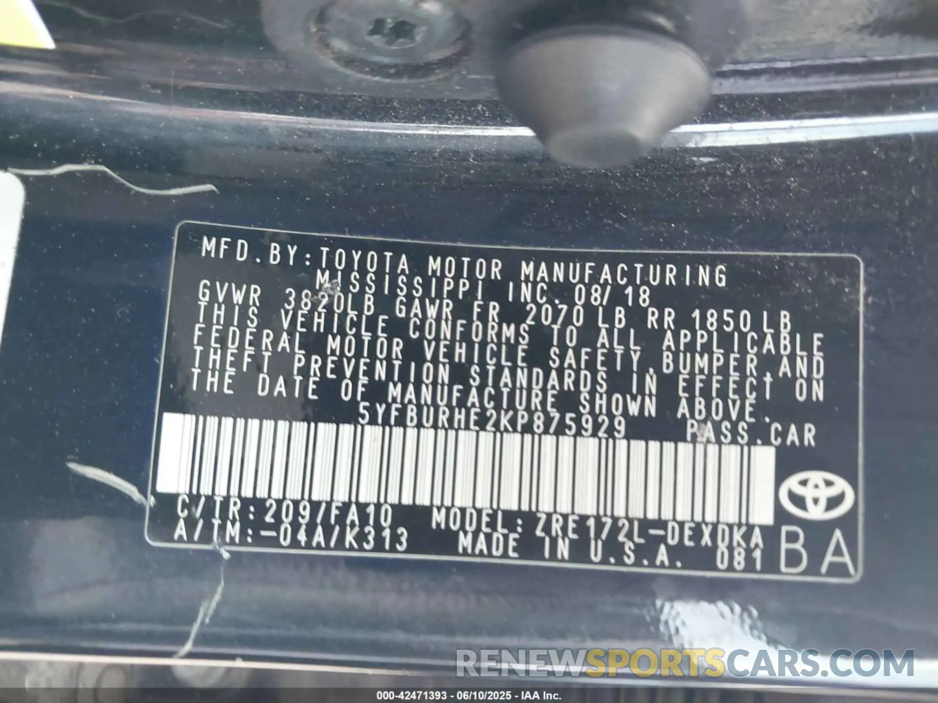 9 Photograph of a damaged car 5YFBURHE2KP875929 TOYOTA COROLLA 2019