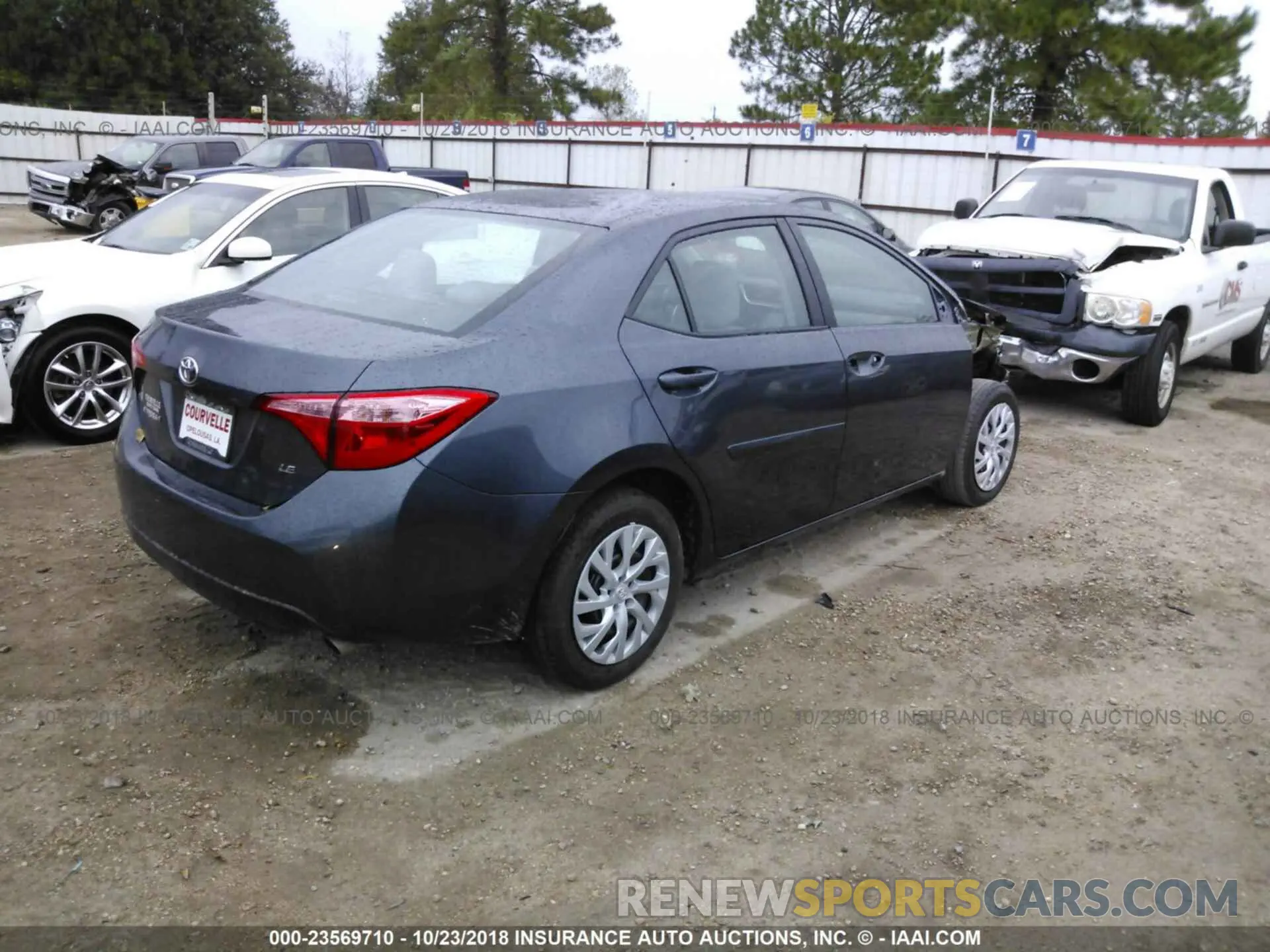 4 Photograph of a damaged car 5YFBURHE2KP876823 TOYOTA COROLLA 2019