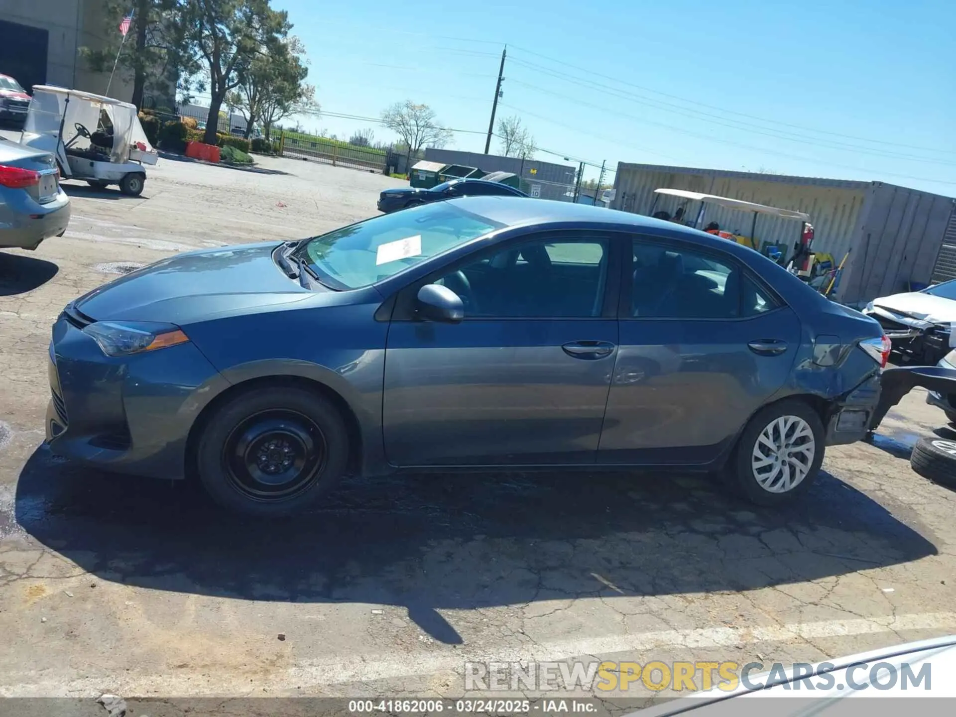 15 Photograph of a damaged car 5YFBURHE2KP877728 TOYOTA COROLLA 2019