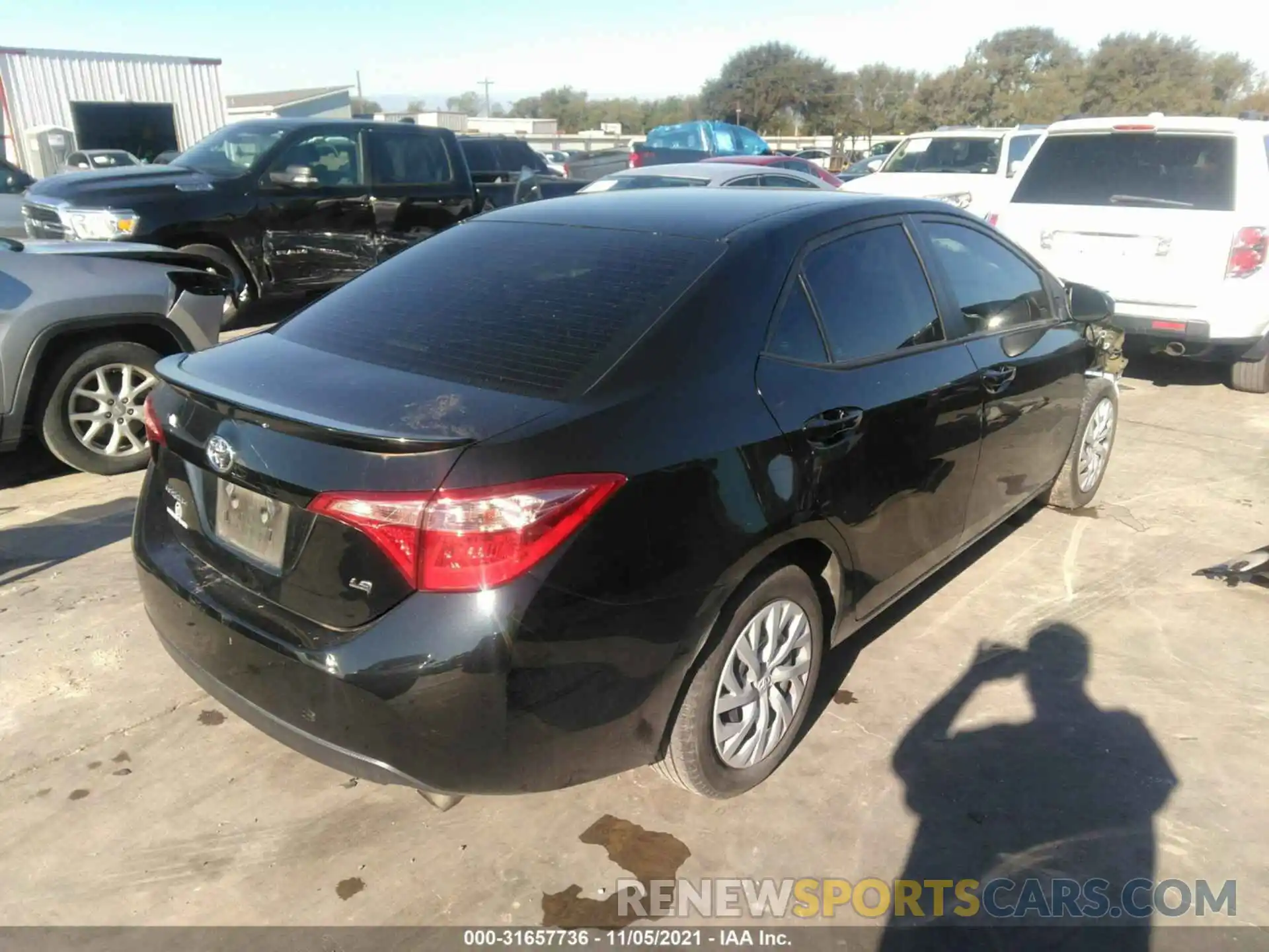 4 Photograph of a damaged car 5YFBURHE2KP881441 TOYOTA COROLLA 2019