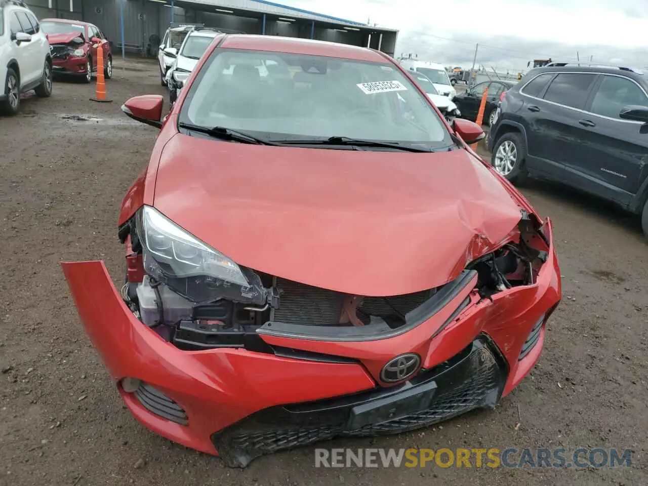 5 Photograph of a damaged car 5YFBURHE2KP882606 TOYOTA COROLLA 2019