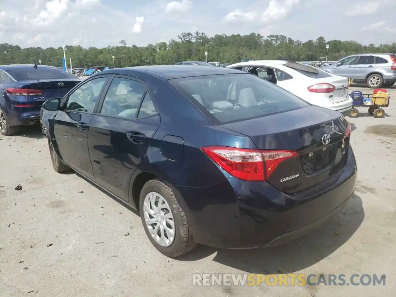 3 Photograph of a damaged car 5YFBURHE2KP885750 TOYOTA COROLLA 2019