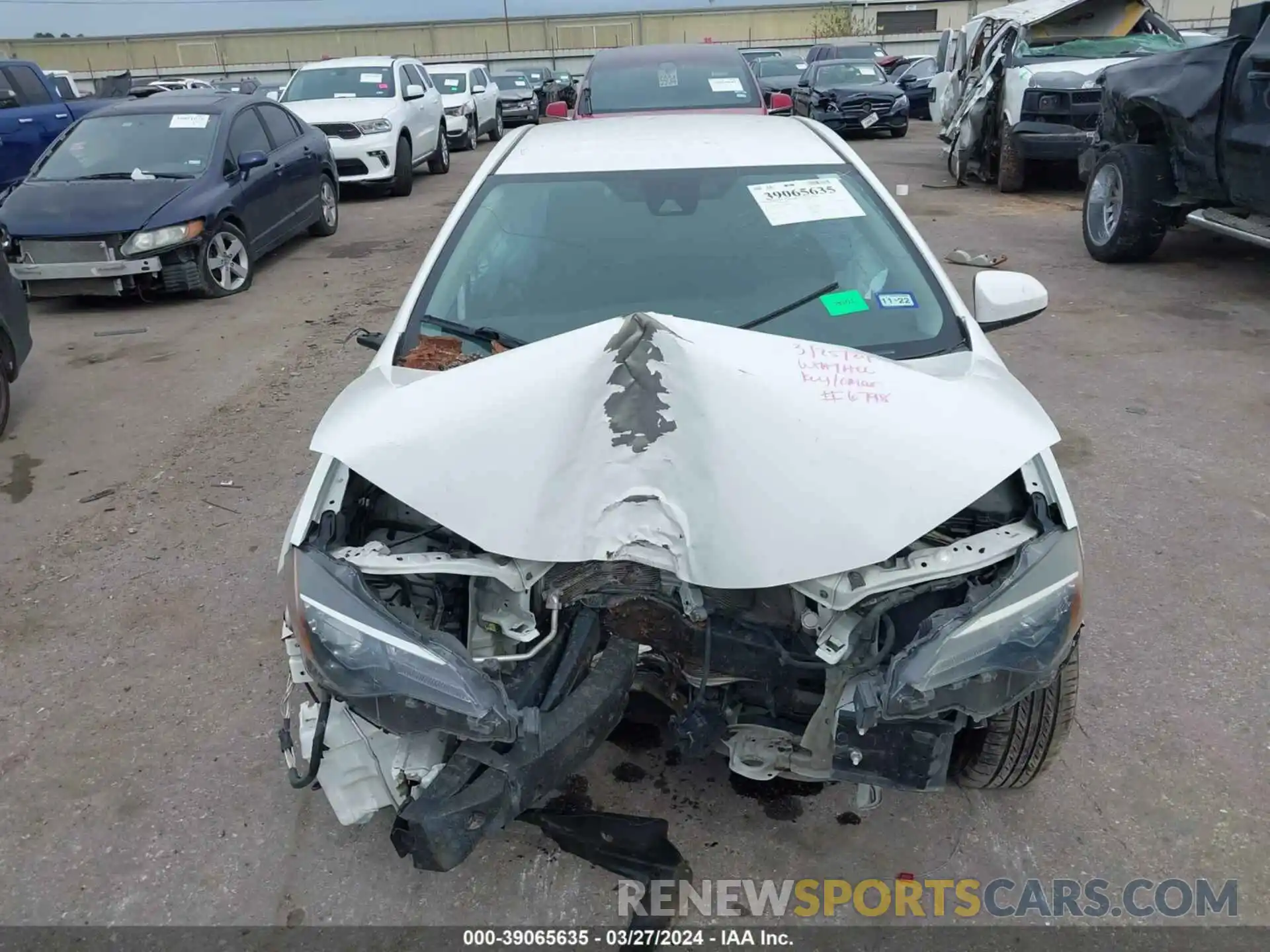 11 Photograph of a damaged car 5YFBURHE2KP886798 TOYOTA COROLLA 2019