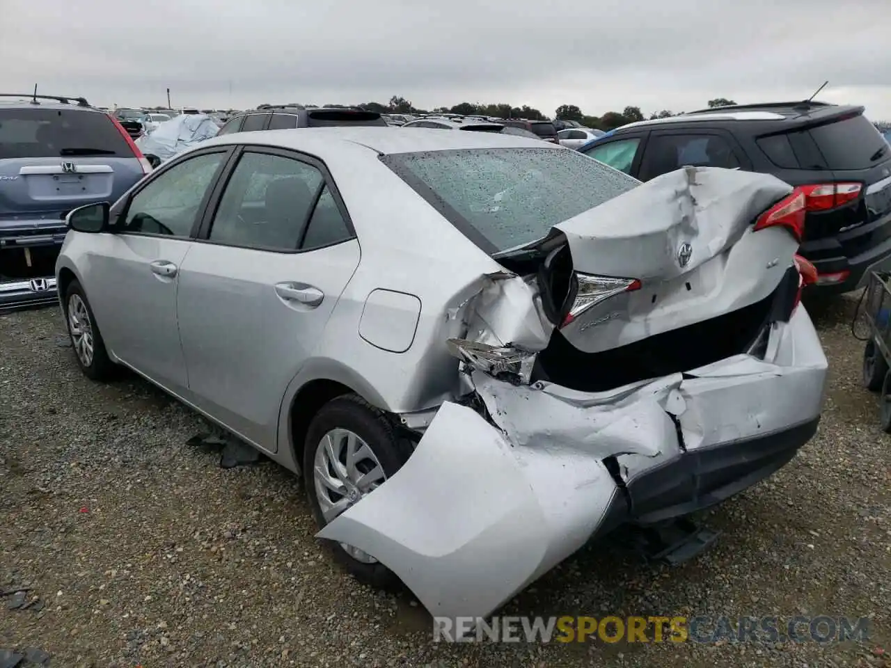 3 Photograph of a damaged car 5YFBURHE2KP889233 TOYOTA COROLLA 2019