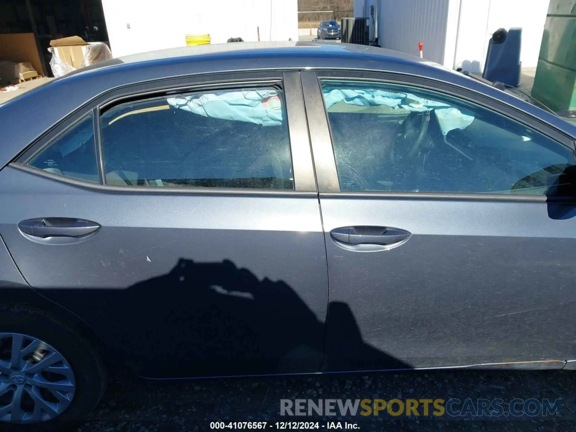 14 Photograph of a damaged car 5YFBURHE2KP892617 TOYOTA COROLLA 2019