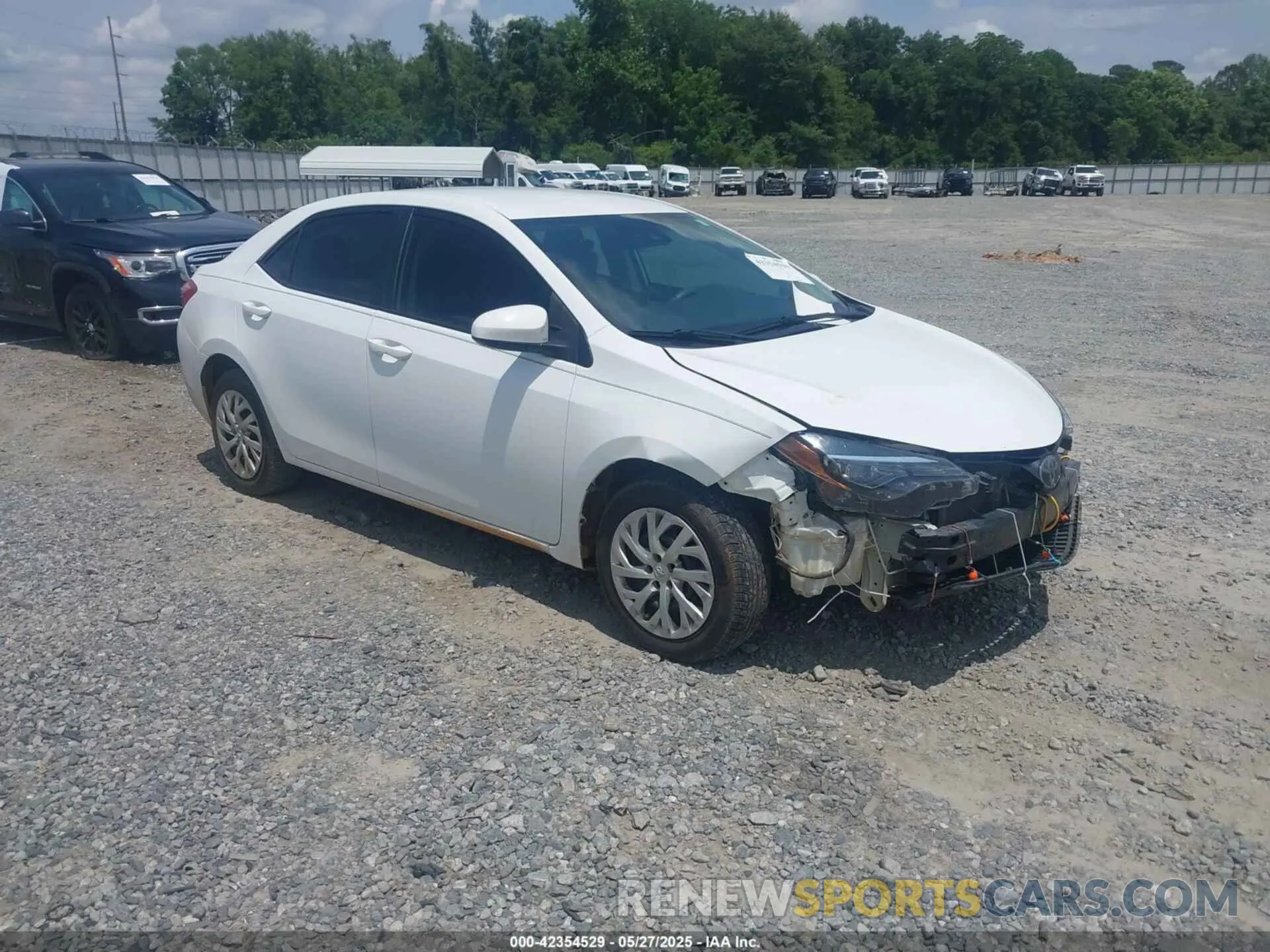 1 Photograph of a damaged car 5YFBURHE2KP892620 TOYOTA COROLLA 2019