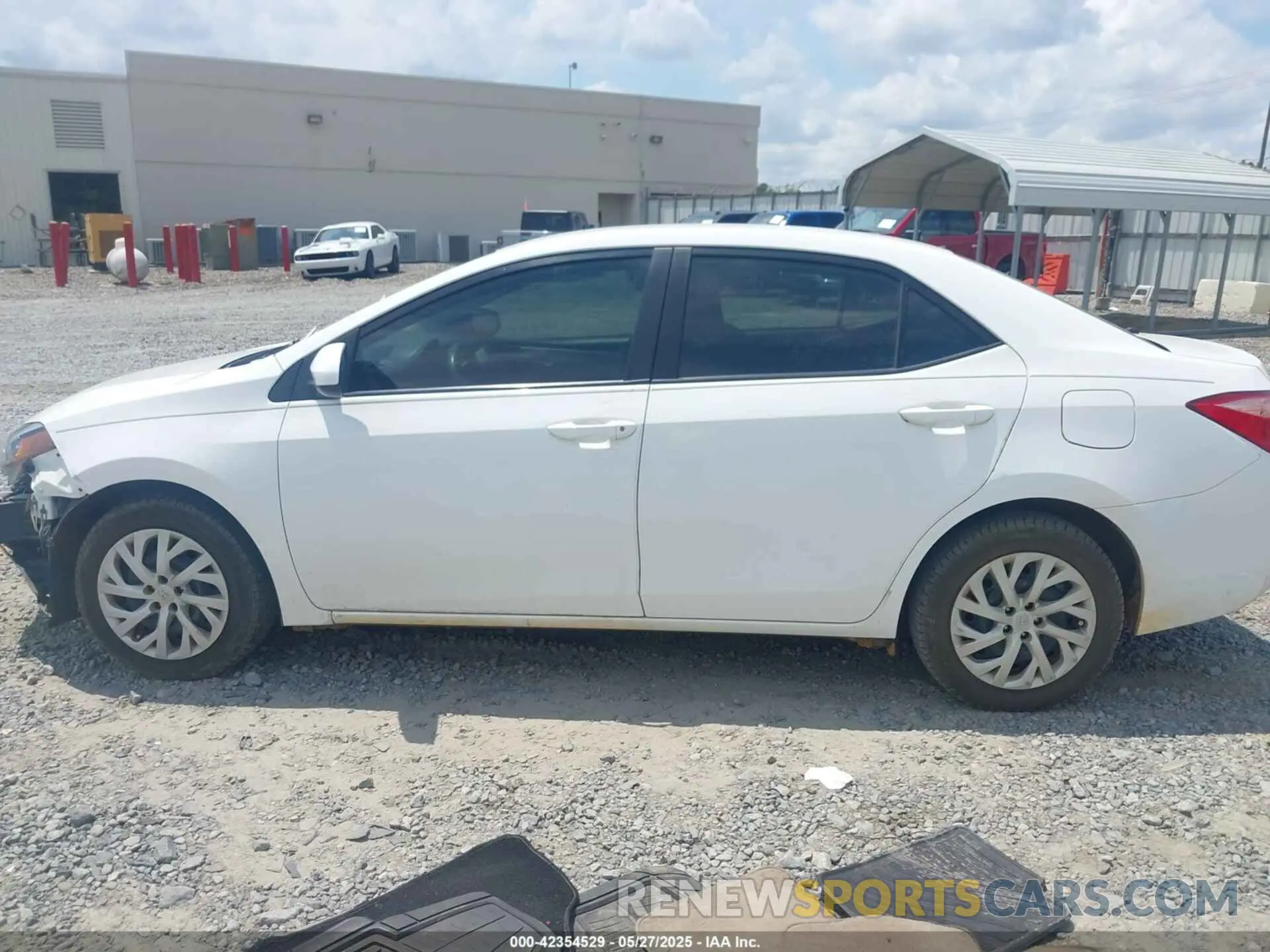 14 Photograph of a damaged car 5YFBURHE2KP892620 TOYOTA COROLLA 2019
