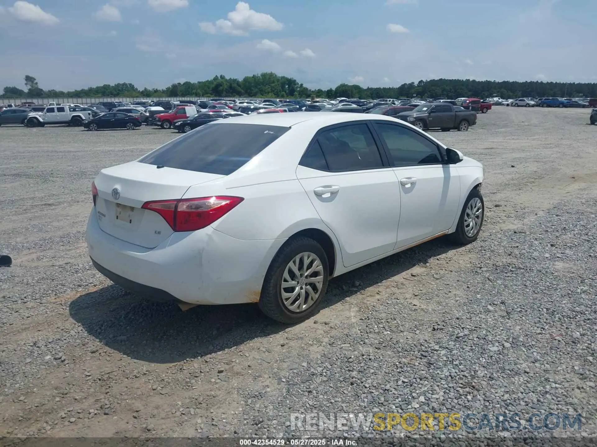 4 Photograph of a damaged car 5YFBURHE2KP892620 TOYOTA COROLLA 2019