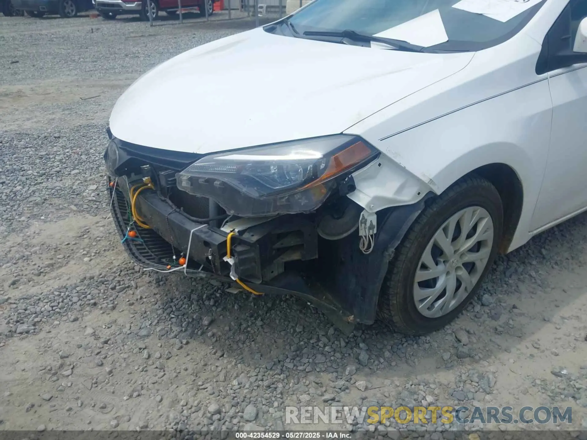 6 Photograph of a damaged car 5YFBURHE2KP892620 TOYOTA COROLLA 2019