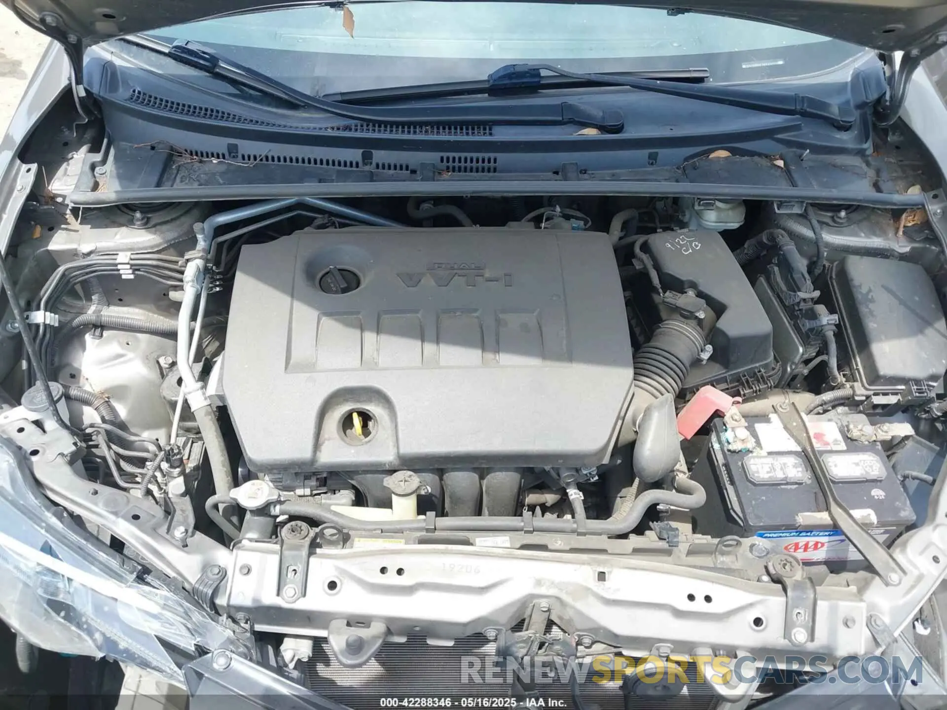 10 Photograph of a damaged car 5YFBURHE2KP894528 TOYOTA COROLLA 2019