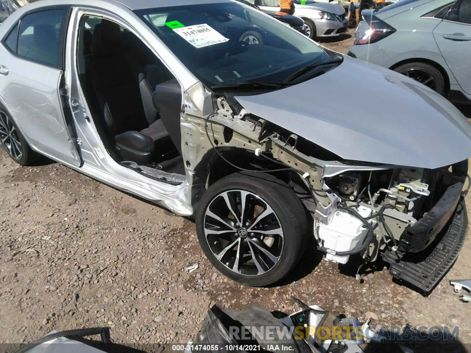 6 Photograph of a damaged car 5YFBURHE2KP895047 TOYOTA COROLLA 2019