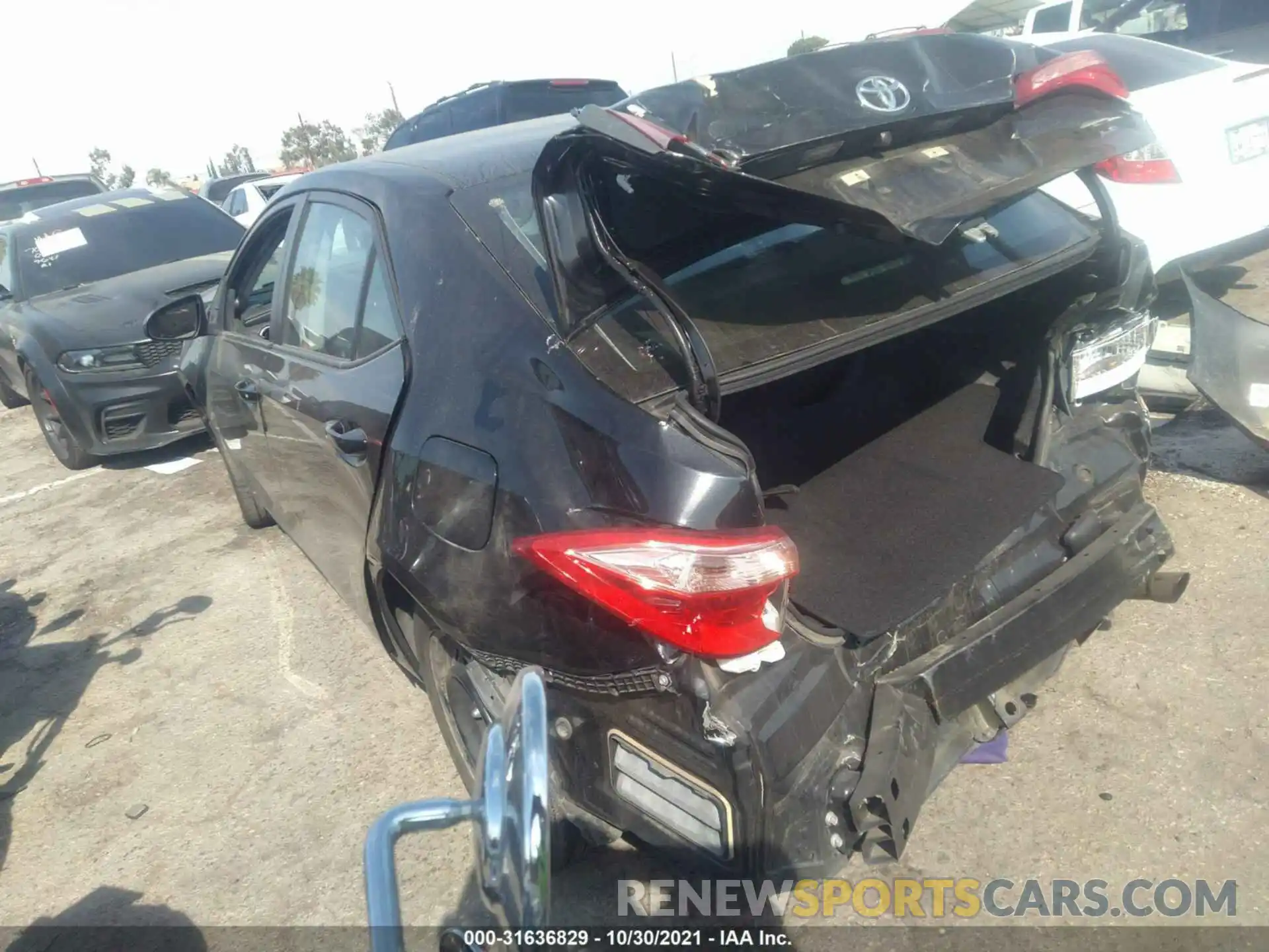 3 Photograph of a damaged car 5YFBURHE2KP896117 TOYOTA COROLLA 2019