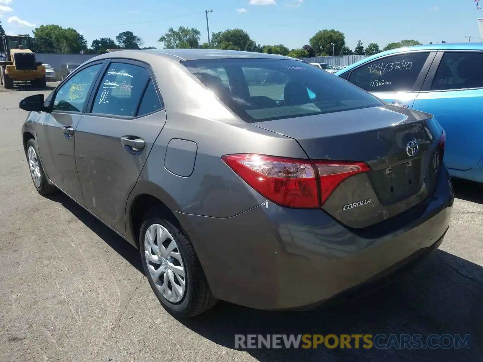 3 Photograph of a damaged car 5YFBURHE2KP896277 TOYOTA COROLLA 2019