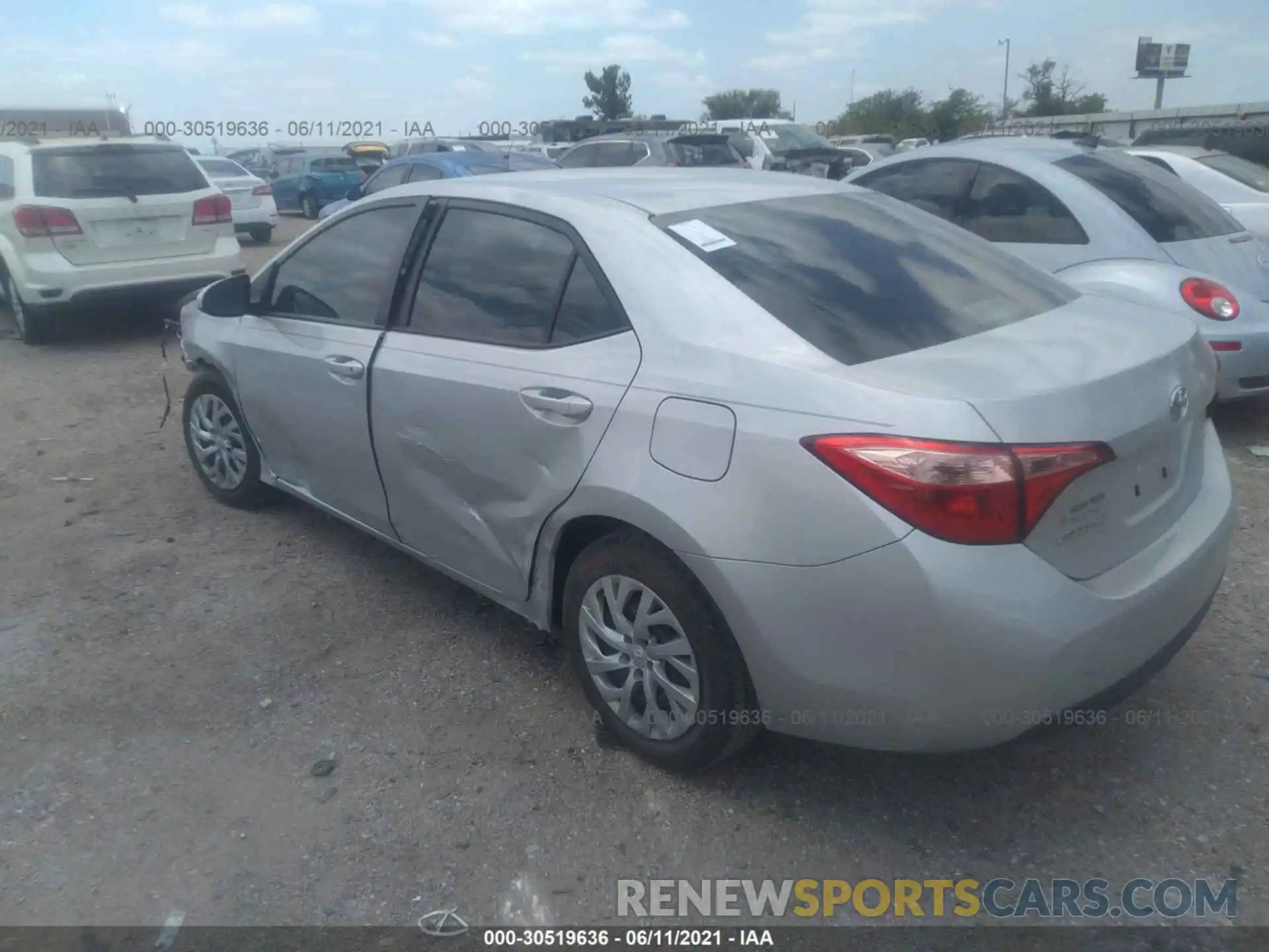 3 Photograph of a damaged car 5YFBURHE2KP896733 TOYOTA COROLLA 2019