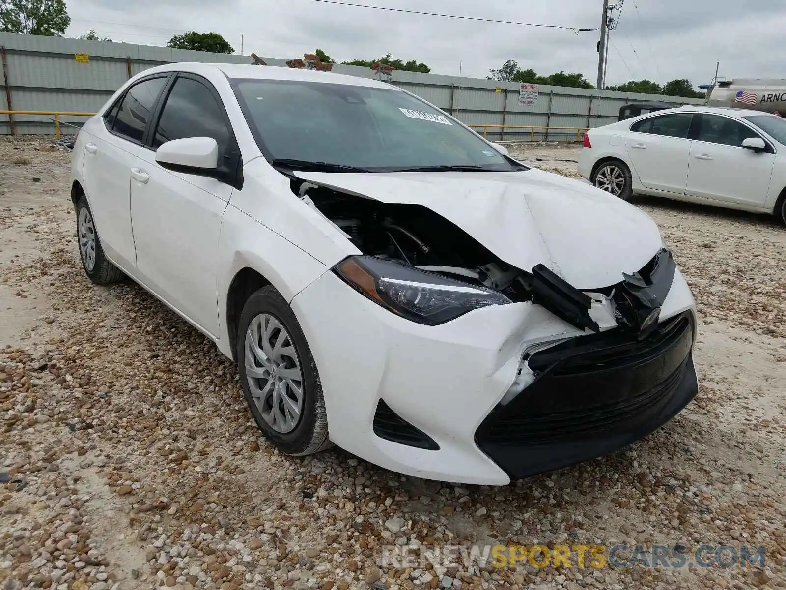 1 Photograph of a damaged car 5YFBURHE2KP898532 TOYOTA COROLLA 2019