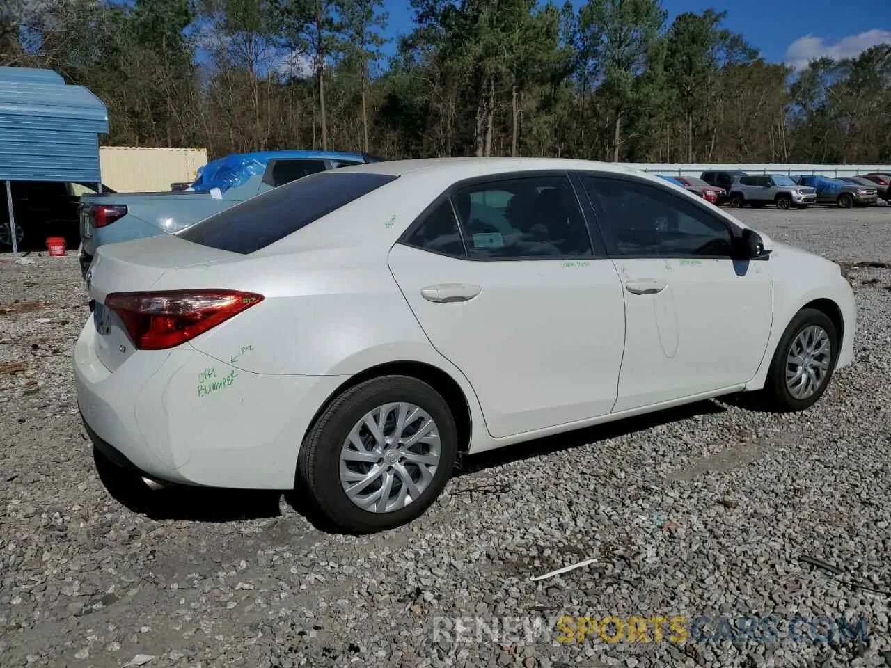 3 Photograph of a damaged car 5YFBURHE2KP900246 TOYOTA COROLLA 2019