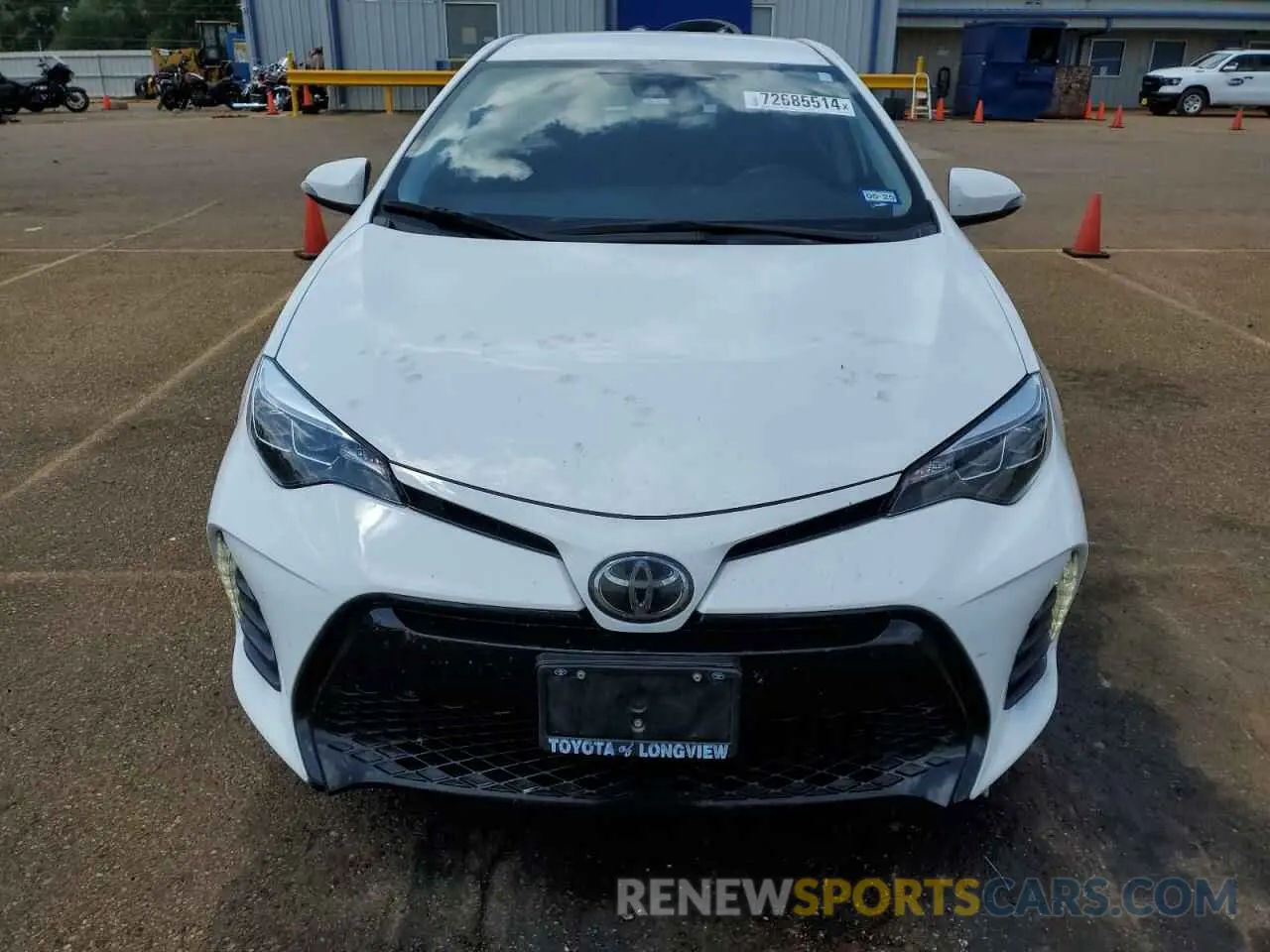 5 Photograph of a damaged car 5YFBURHE2KP901297 TOYOTA COROLLA 2019