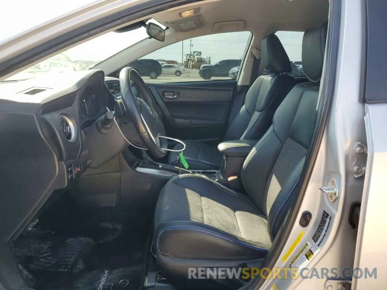 7 Photograph of a damaged car 5YFBURHE2KP905074 TOYOTA COROLLA 2019