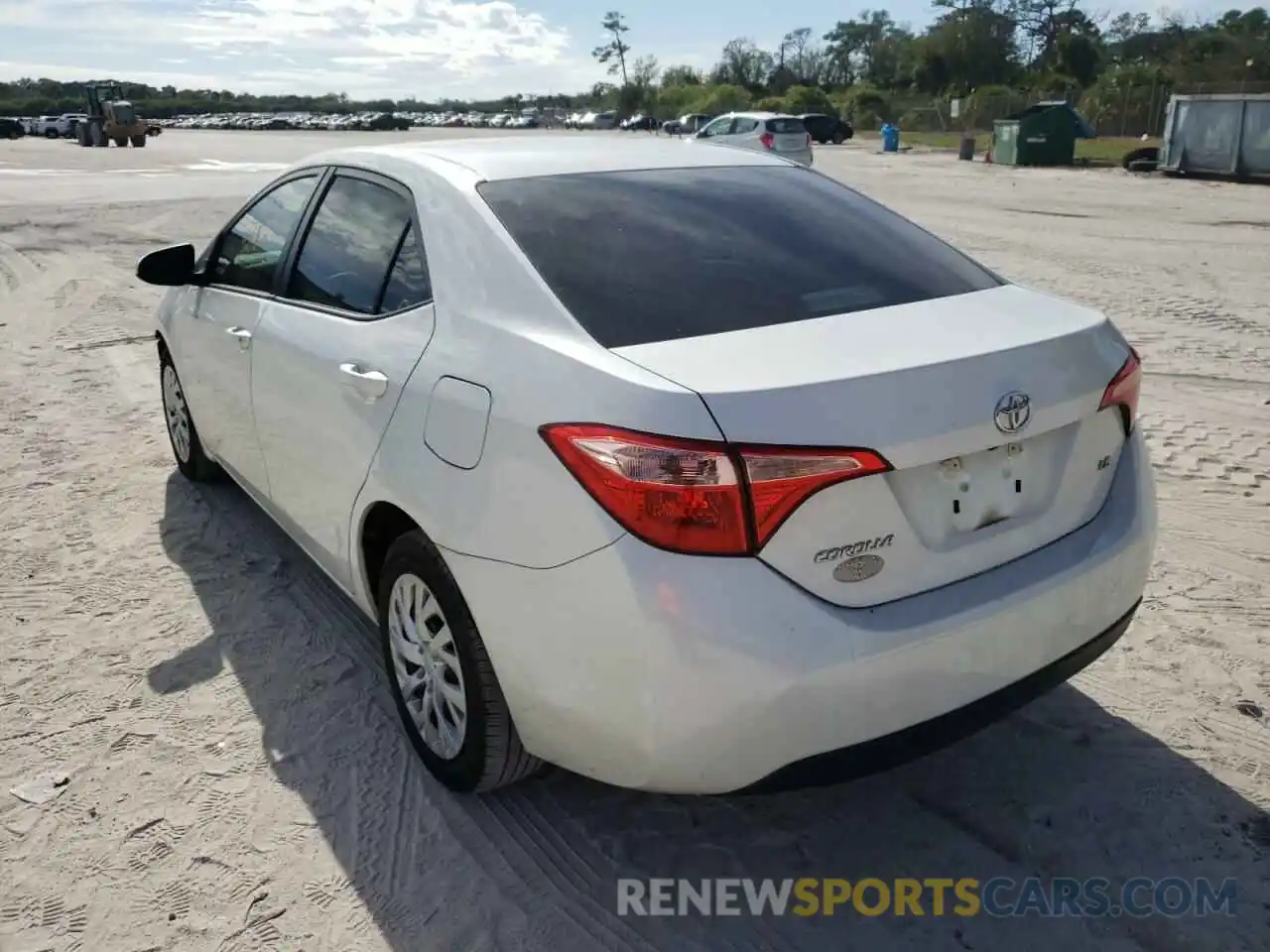 3 Photograph of a damaged car 5YFBURHE2KP905897 TOYOTA COROLLA 2019