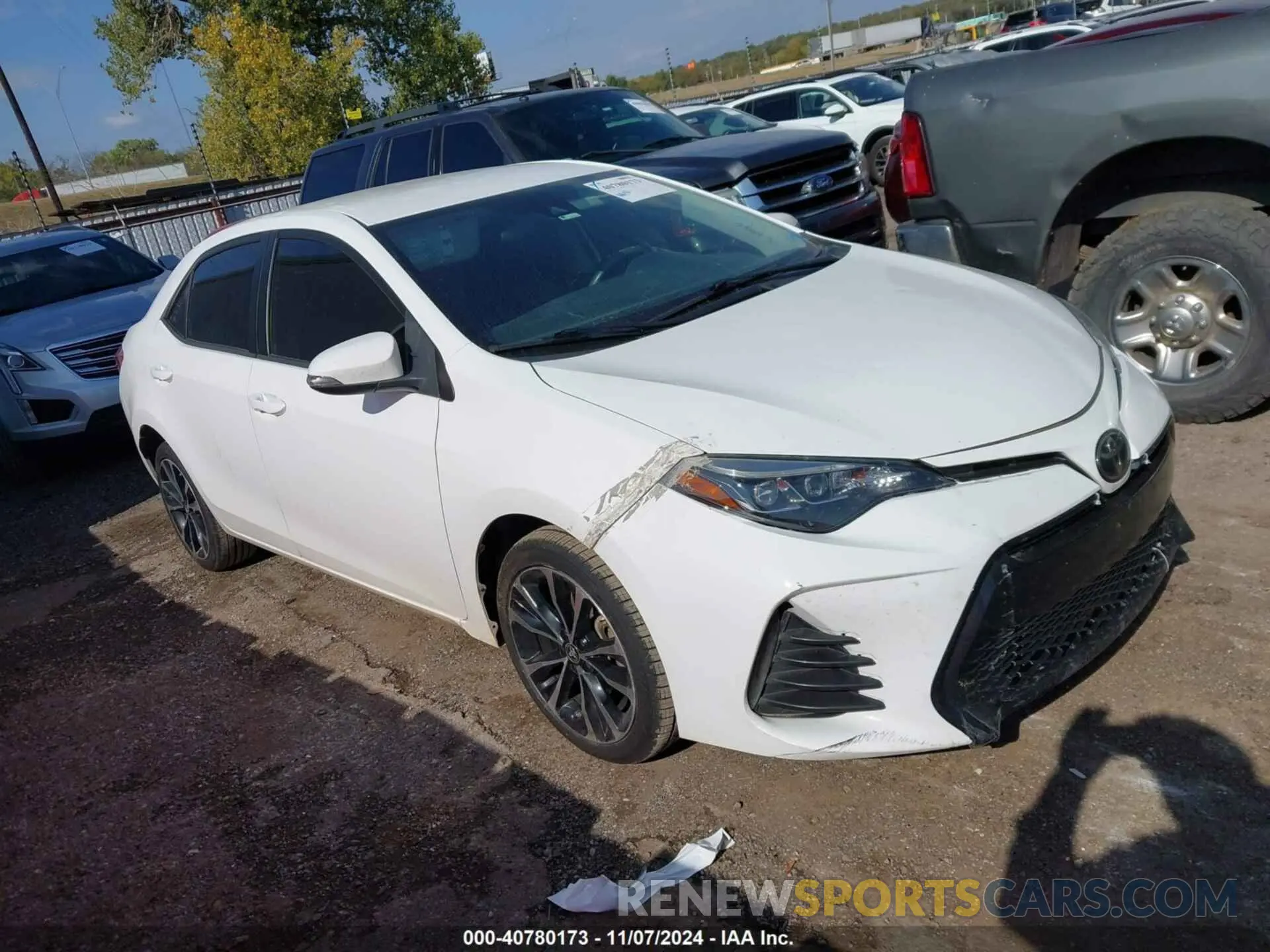 13 Photograph of a damaged car 5YFBURHE2KP906614 TOYOTA COROLLA 2019