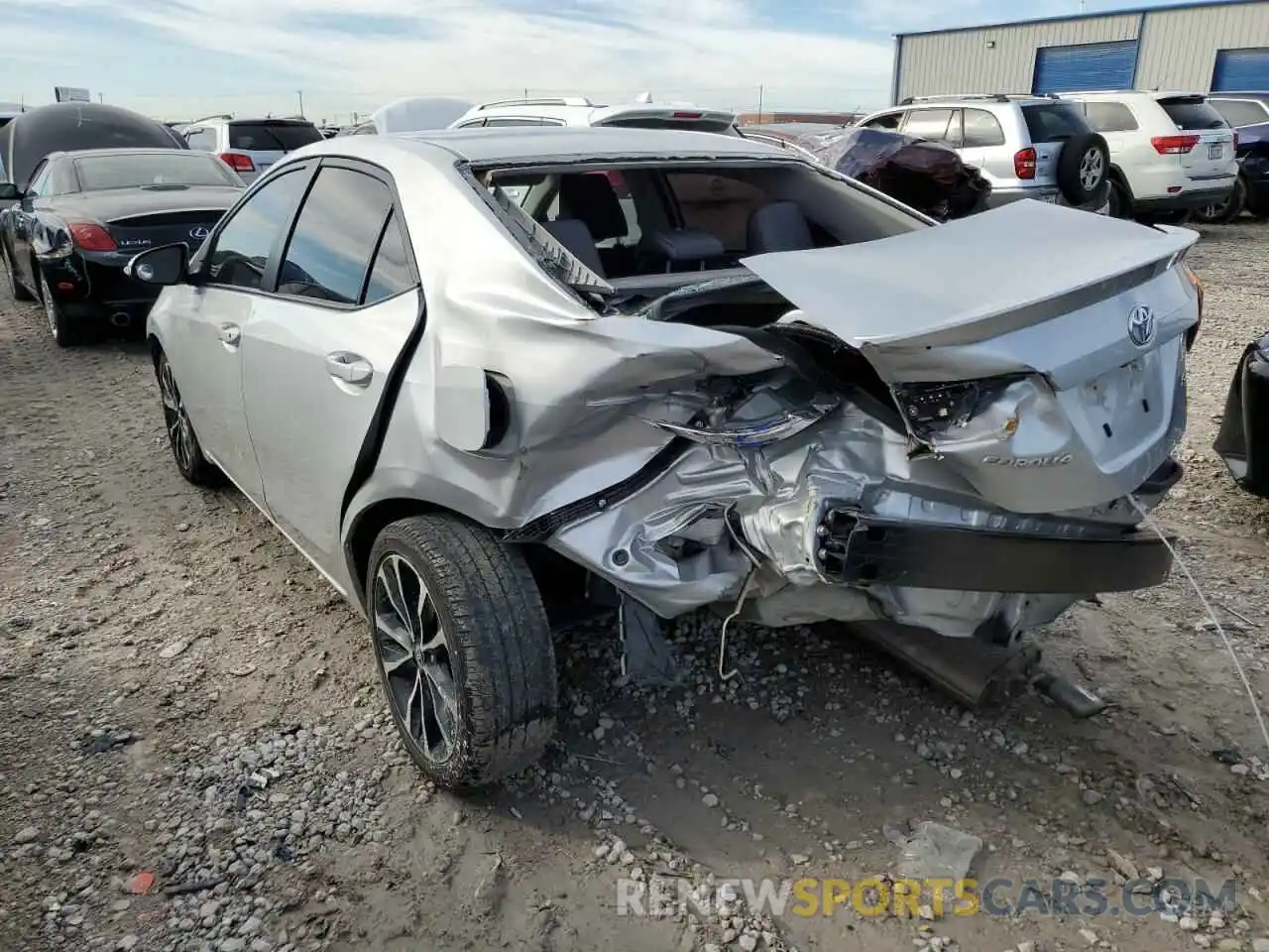 3 Photograph of a damaged car 5YFBURHE2KP913868 TOYOTA COROLLA 2019