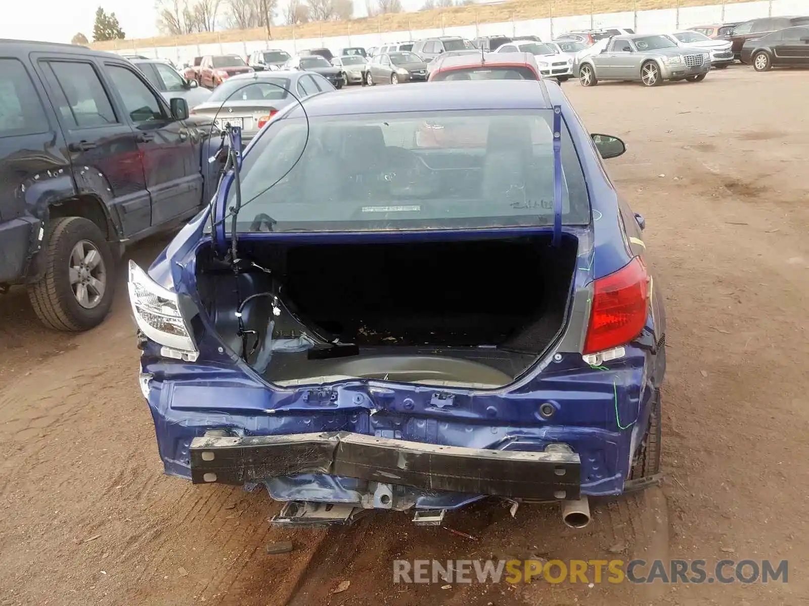 9 Photograph of a damaged car 5YFBURHE2KP914714 TOYOTA COROLLA 2019