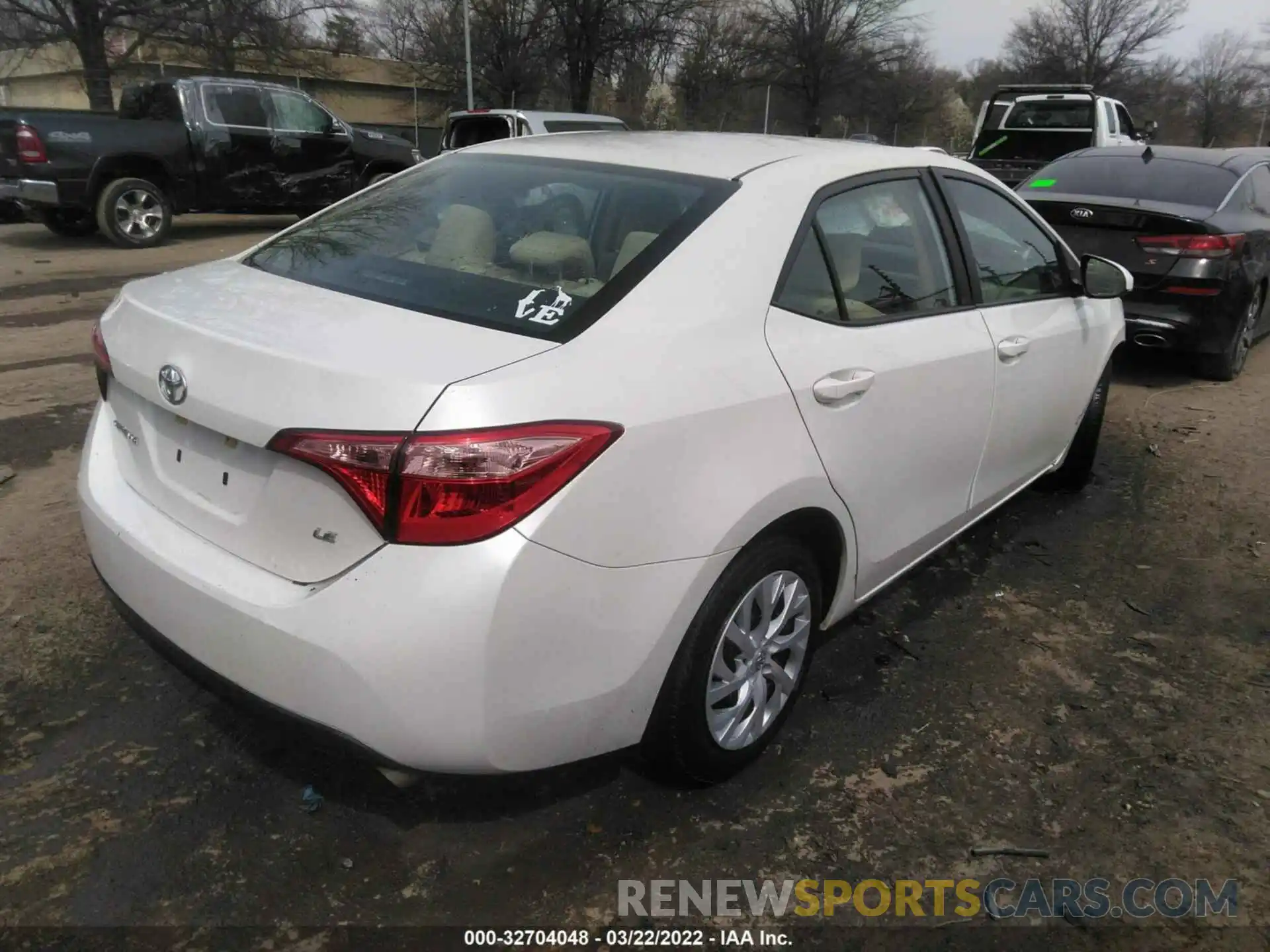 4 Photograph of a damaged car 5YFBURHE2KP916639 TOYOTA COROLLA 2019